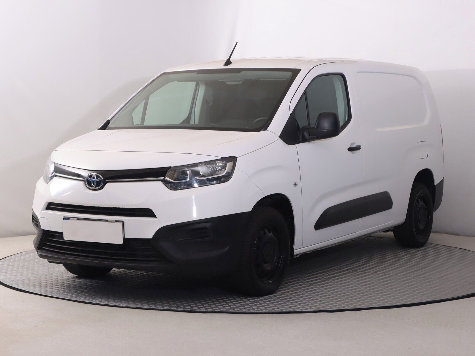 Toyota Proace City, Maxi 1.5 D-4D, 3Místa, ČR, DPH - fotka 2