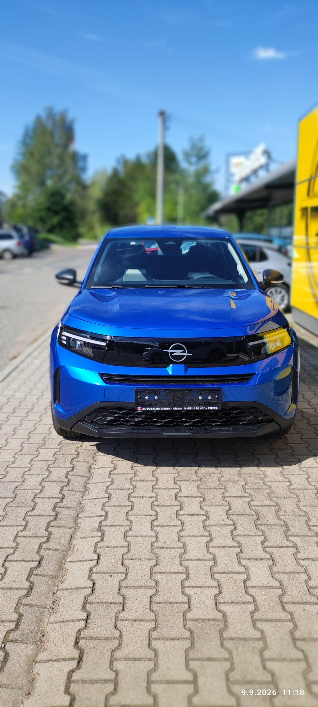 Opel Frontera, HYBRID EDITION 1,2 TURBO 81kW - fotka 6