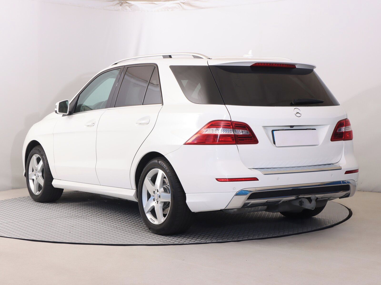 Mercedes-Benz Třídy M, ML 350 BlueTEC, 4X4, Automat - fotka 4