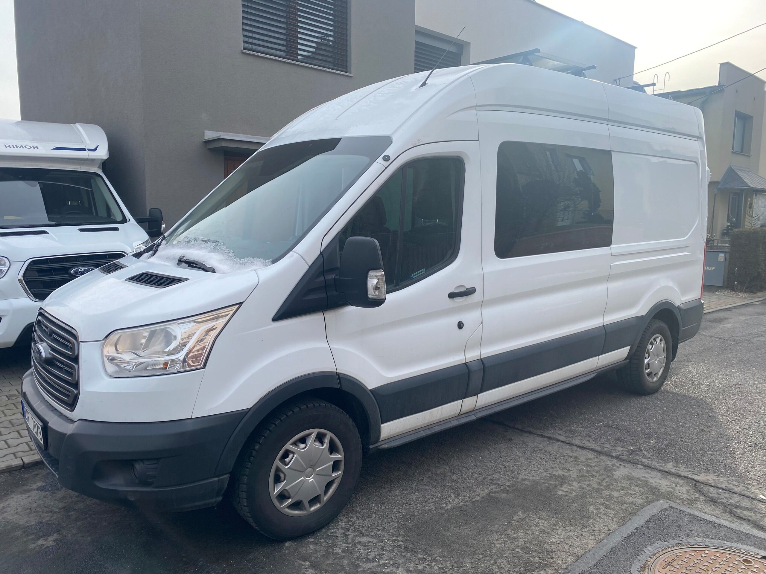 Ford Transit, Stále je 7 místný