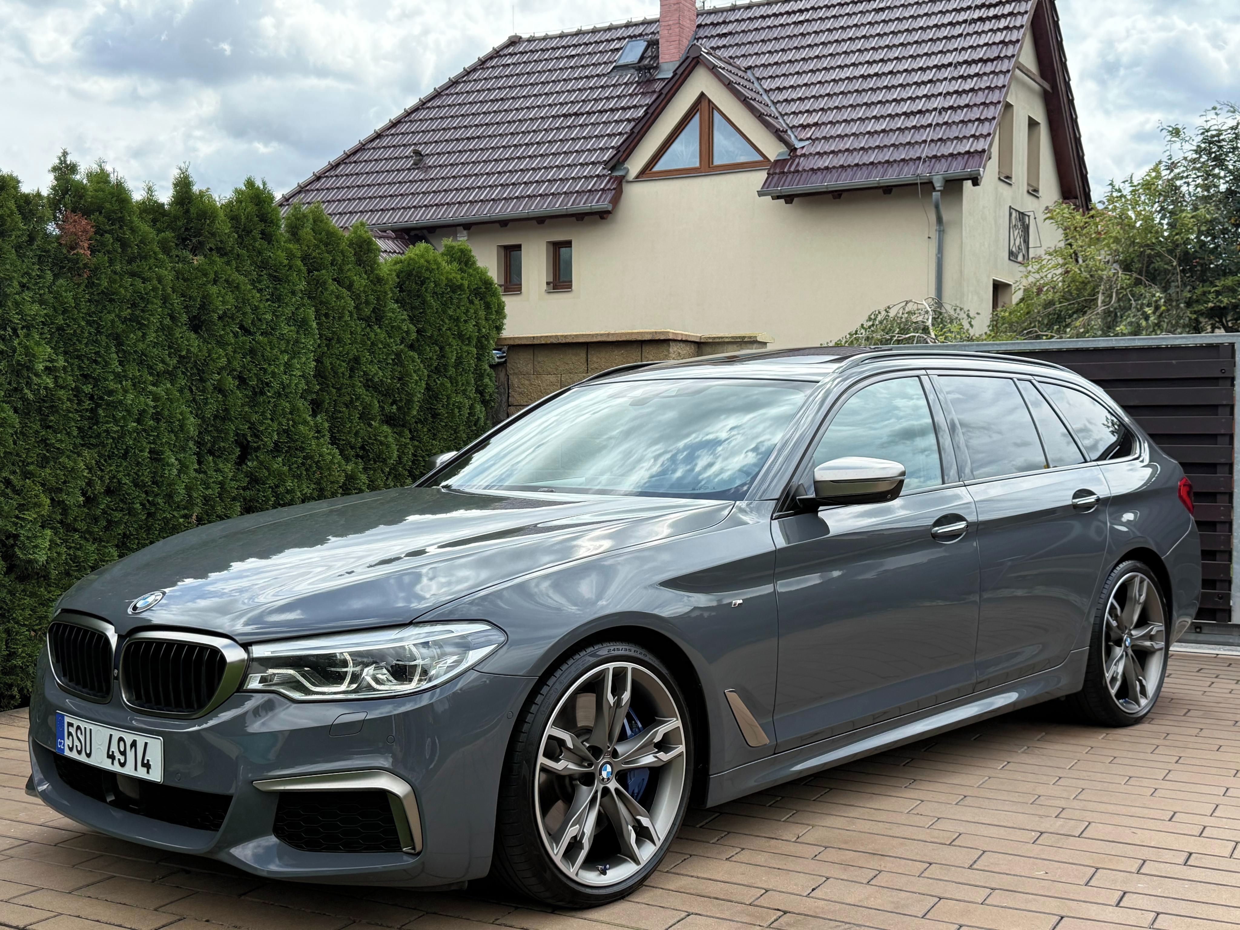 BMW Řada 5, M550d xDrive 294kW INDIVIDUAL* - fotka 2