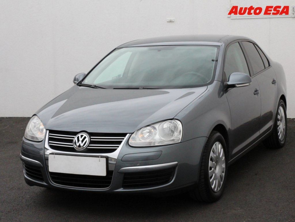 Volkswagen Jetta, 1.6i - fotka 3