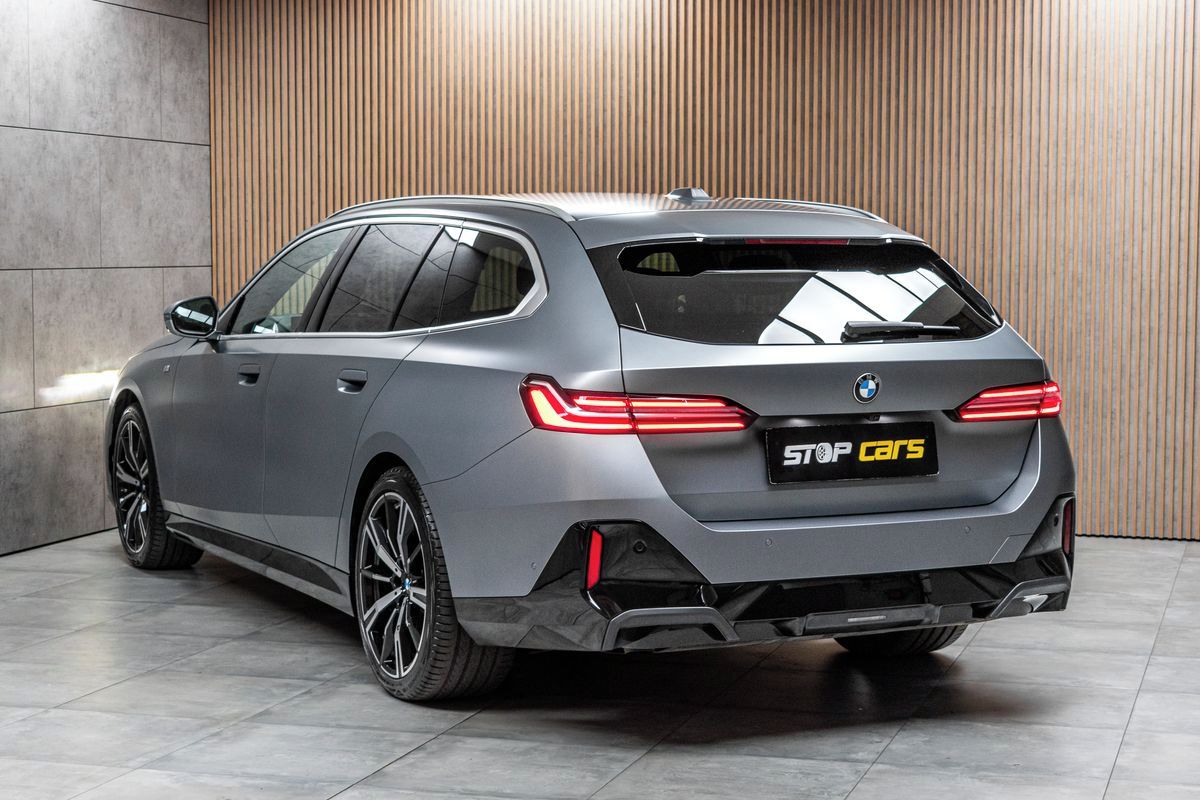 BMW Řada 5, 540d xDrive ///M*HK*ČR*ZÁRUKA - fotka 4