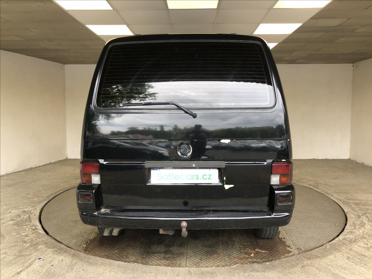 Volkswagen Multivan, 2,5 TDI - fotka 6