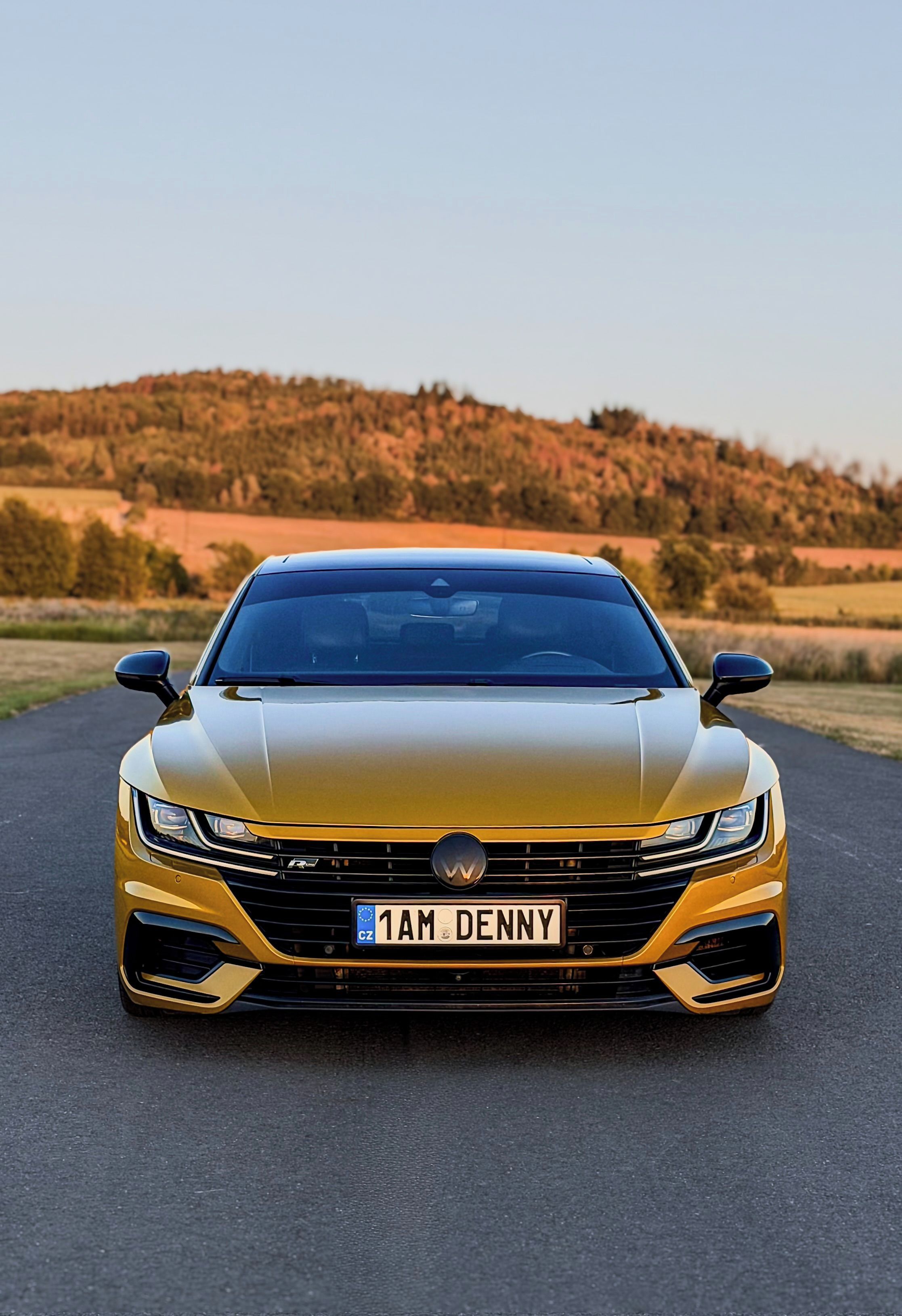 Volkswagen Arteon, R-Line 2.0 176kw DSG 4Motion - fotka 2