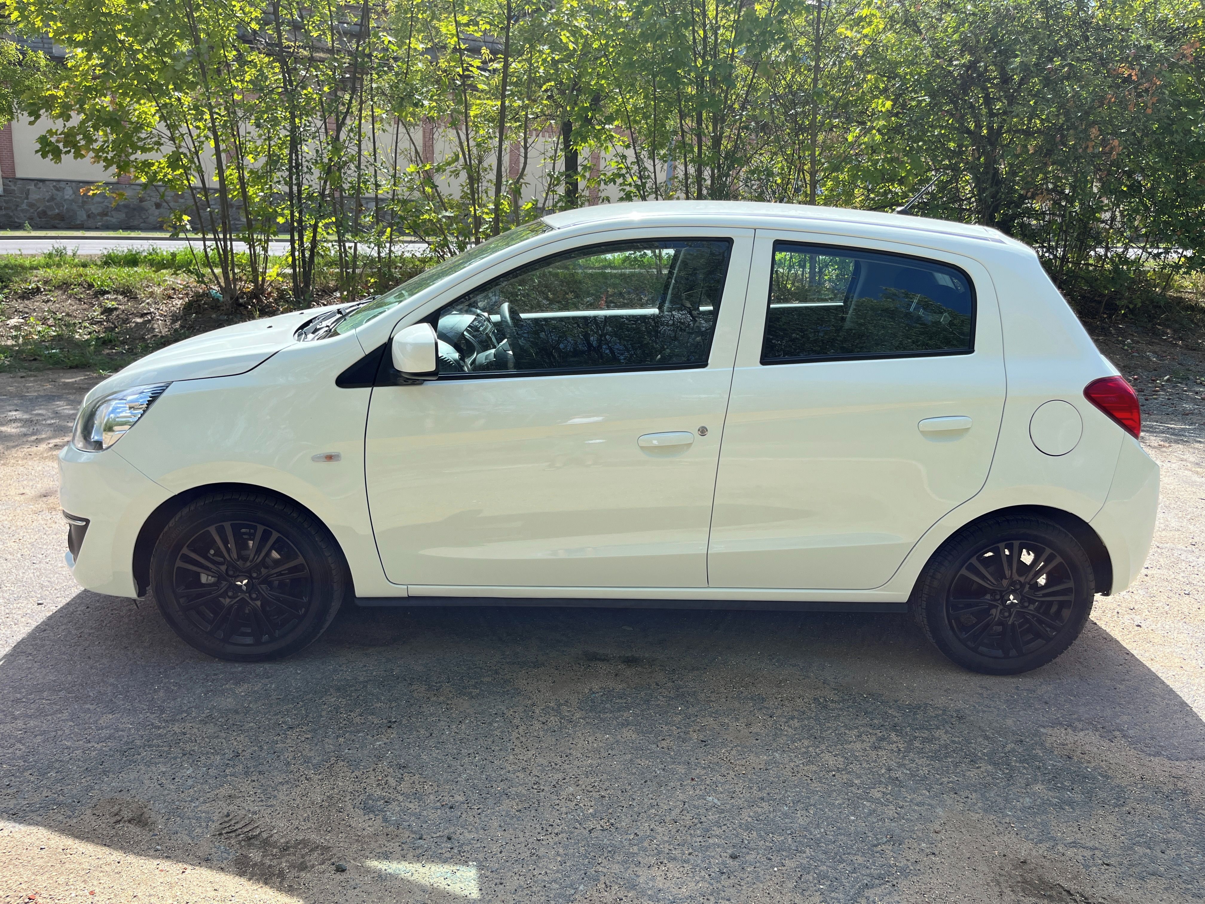 Mitsubishi Space Star - fotka 3