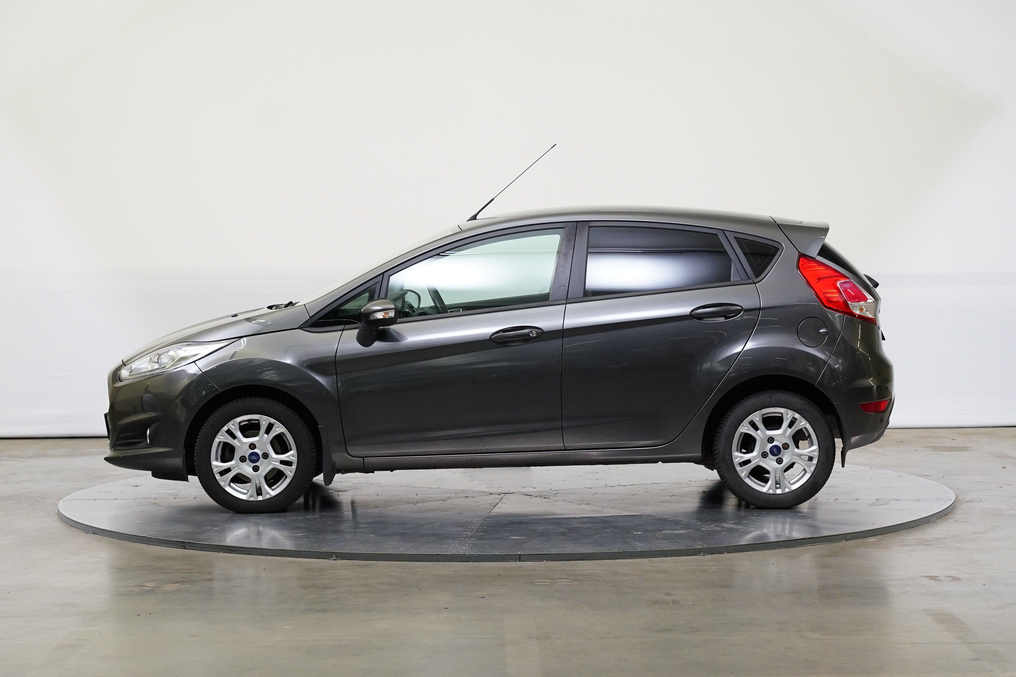 Ford Fiesta, 1.0 EcoBoost 74 kW - fotka 3