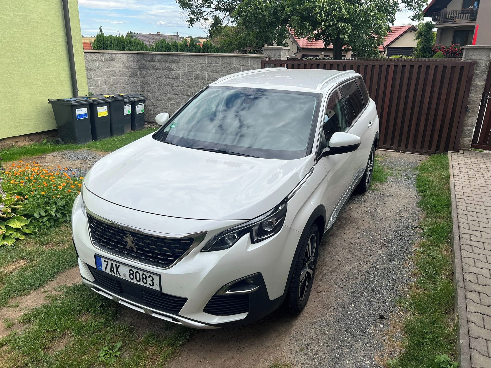 Peugeot 5008, 1.2 Puretech 96kW ALLURE