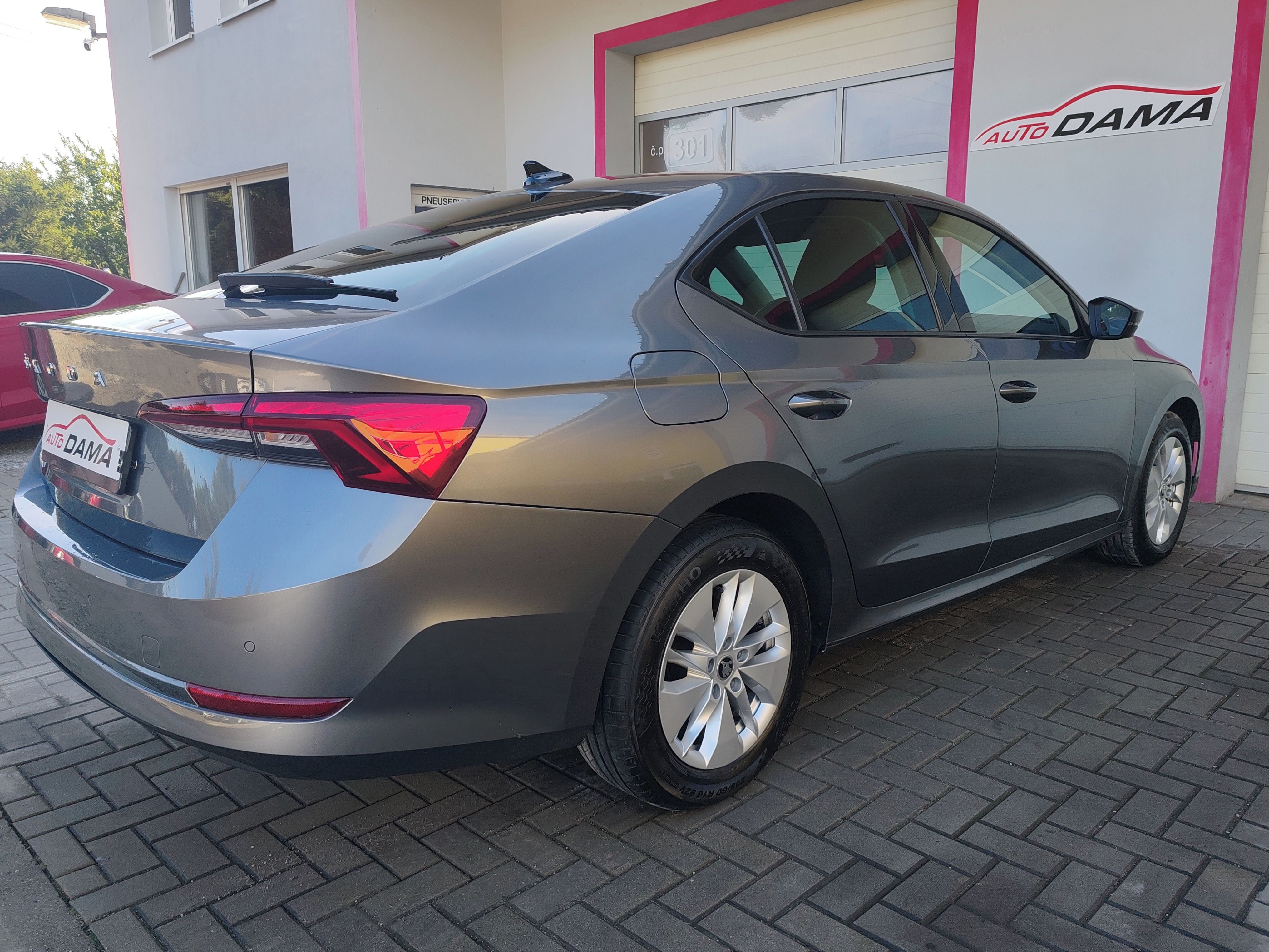 Škoda Octavia, 2.0TDI Ambition 1 Maj*ČR*DPH - fotka 4