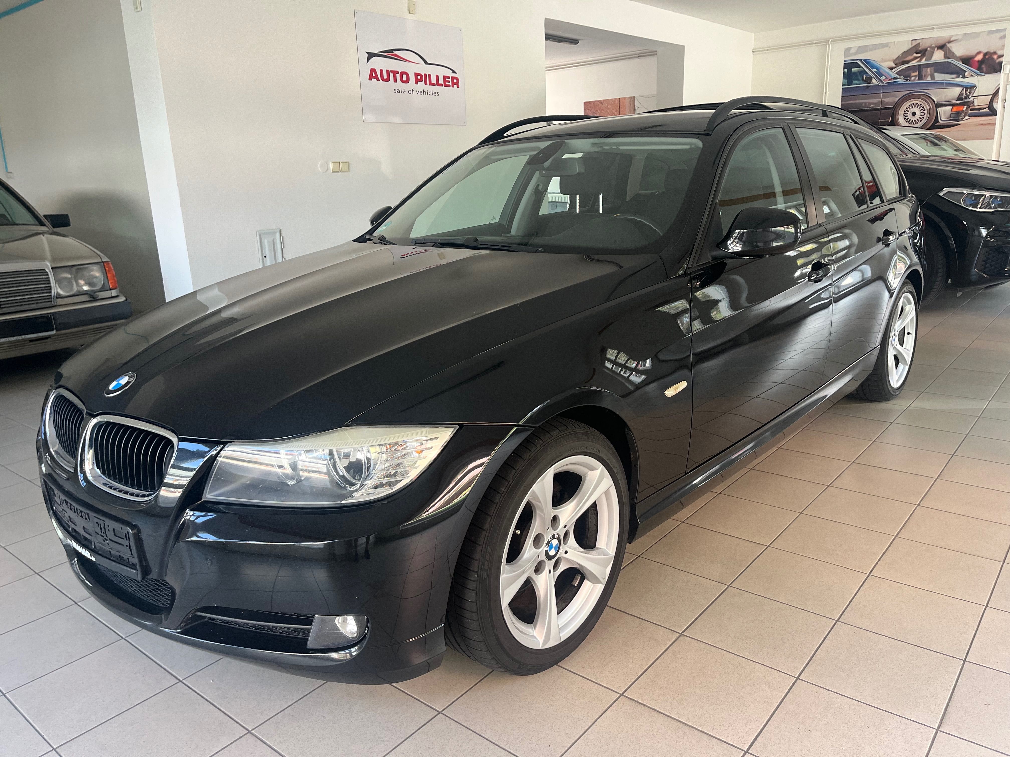 BMW Řada 3, 318i e91 LCI
