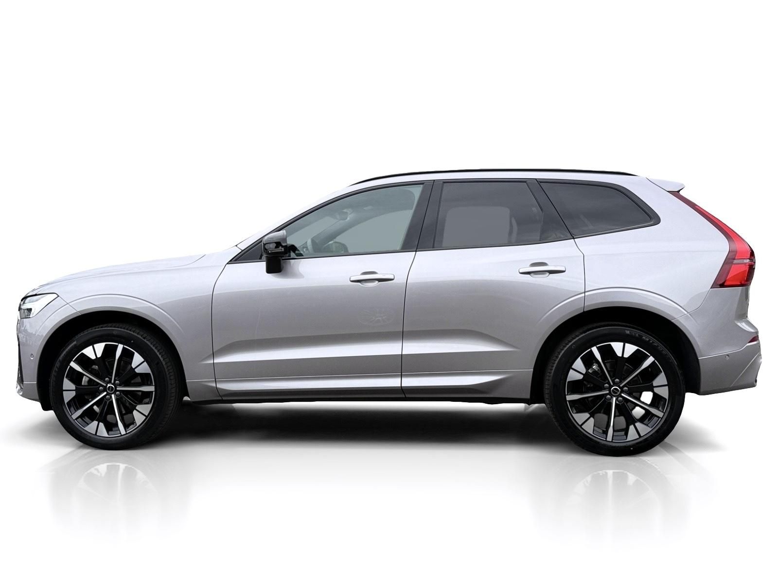 Volvo XC60, B5 AWD PLUS DARK +komplety kol - fotka 2