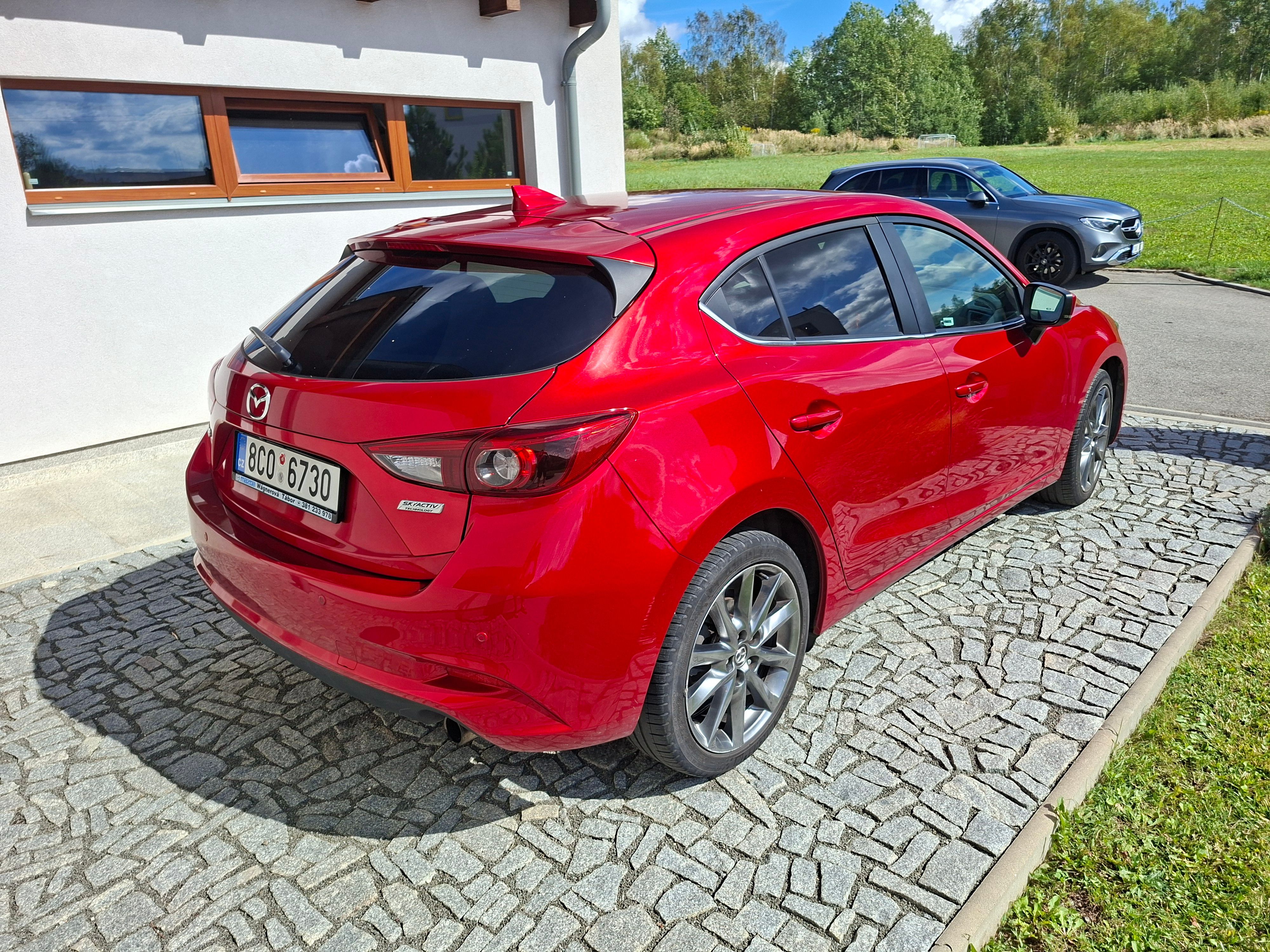 Mazda 3, 2,0 Skyactiv, 88 kW,ČR,1.maj. - fotka 6