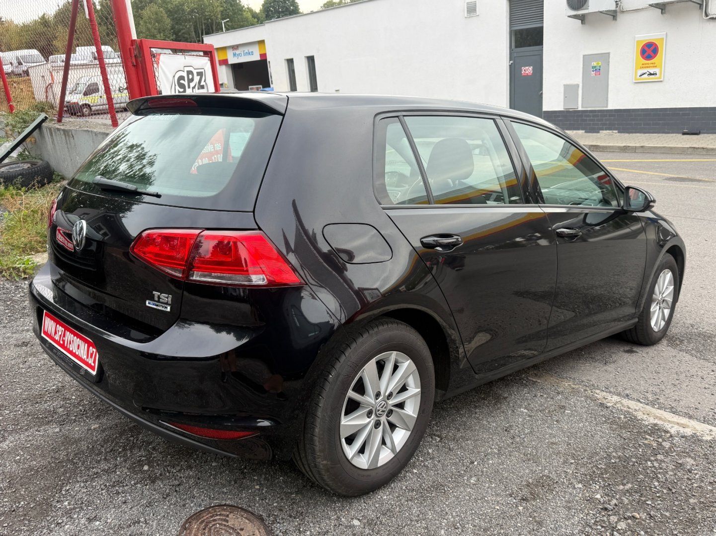 Volkswagen Golf, 1.2TSi Comfortline - fotka 4