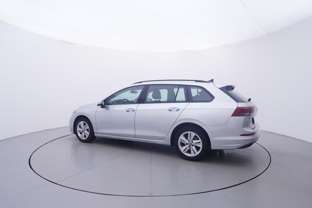 Volkswagen Golf, Life Plus 1.5 TSI 96 kW - fotka 3