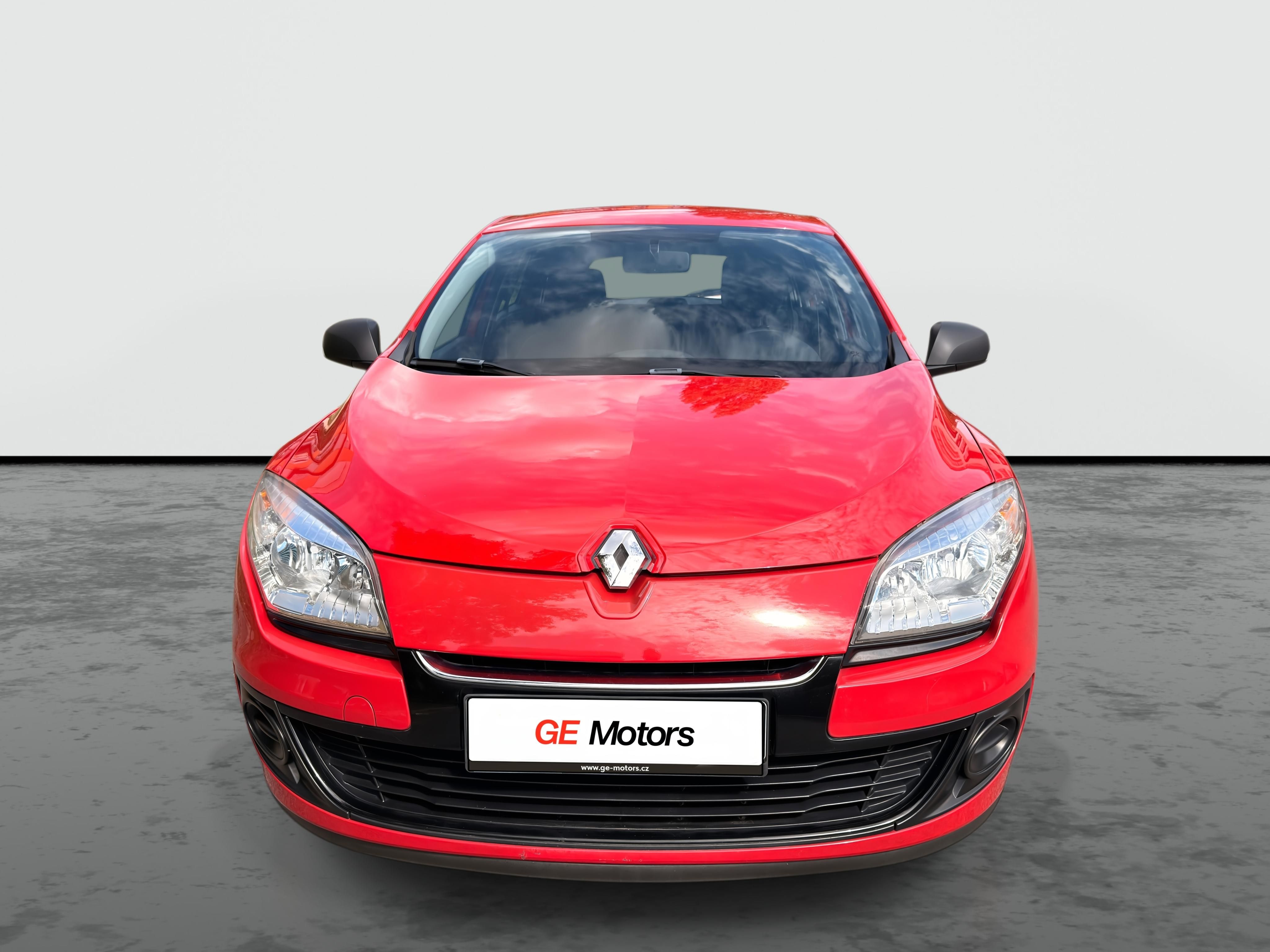 Renault Mégane, 1.6 74kw 33tkm 1majitel ČR - fotka 2