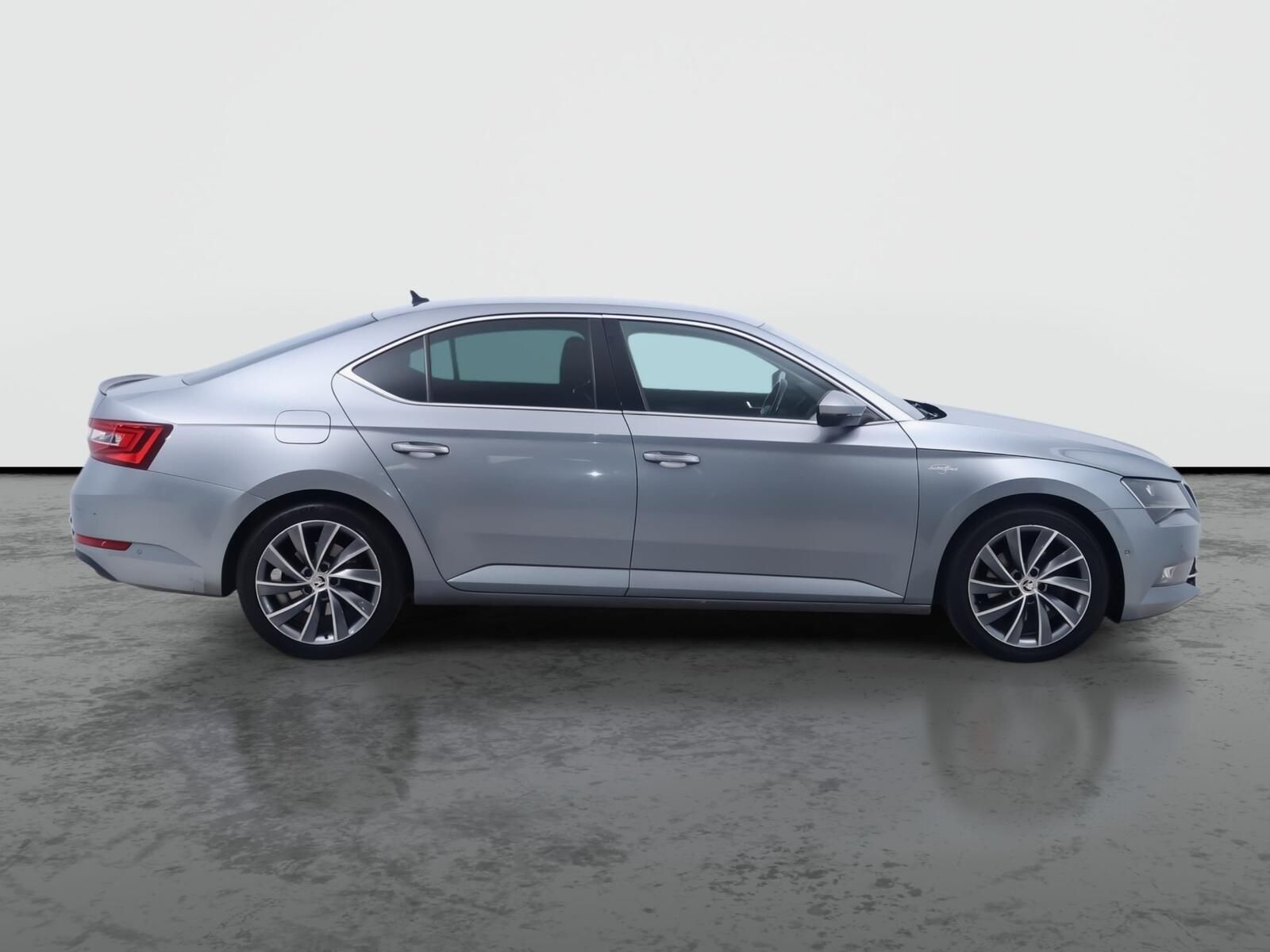 Škoda Superb, 2.0 TDI, Laurin&Klement, 4X4 - fotka 6