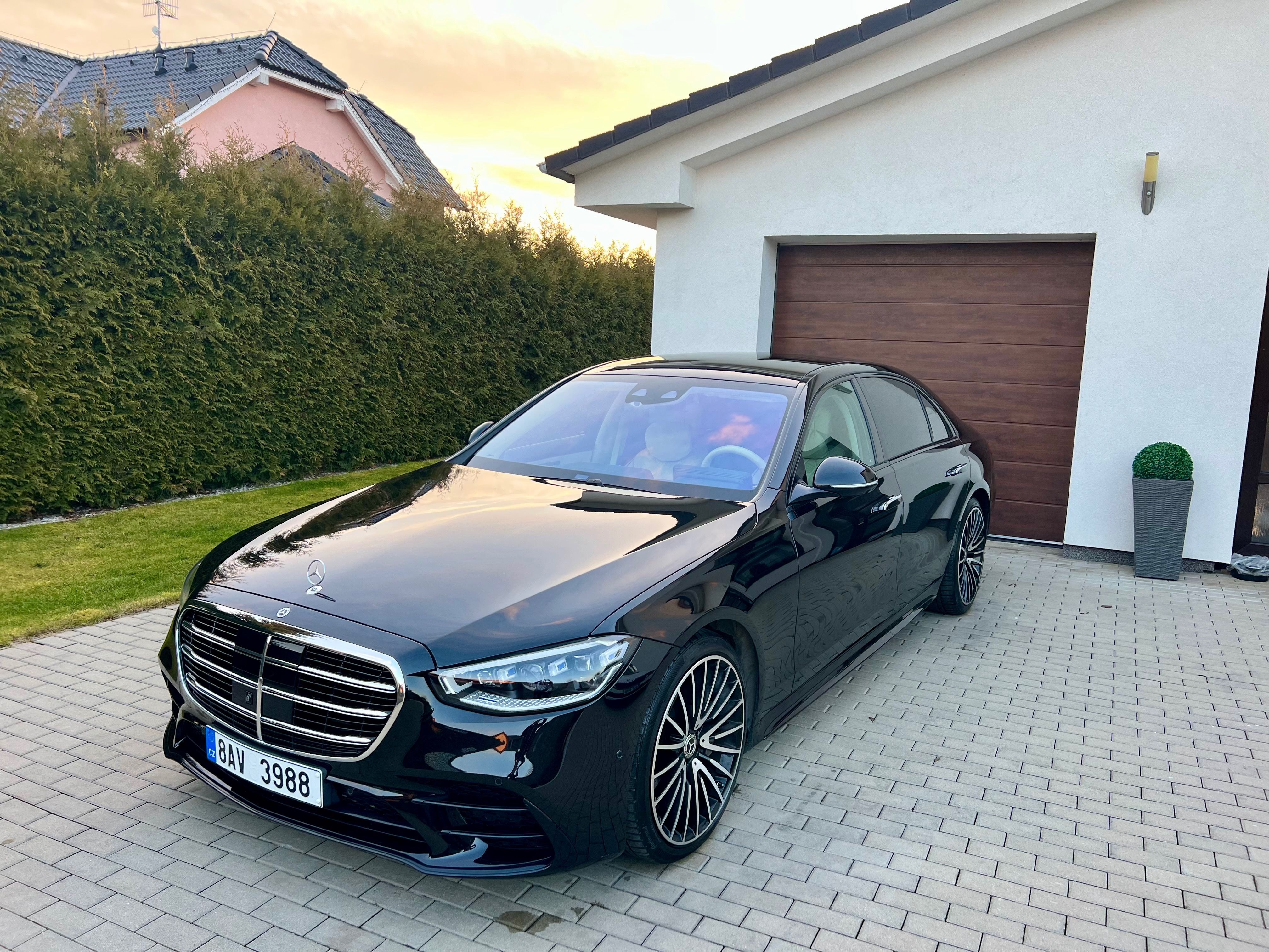 Mercedes-Benz Třídy S, 400D AMG Long