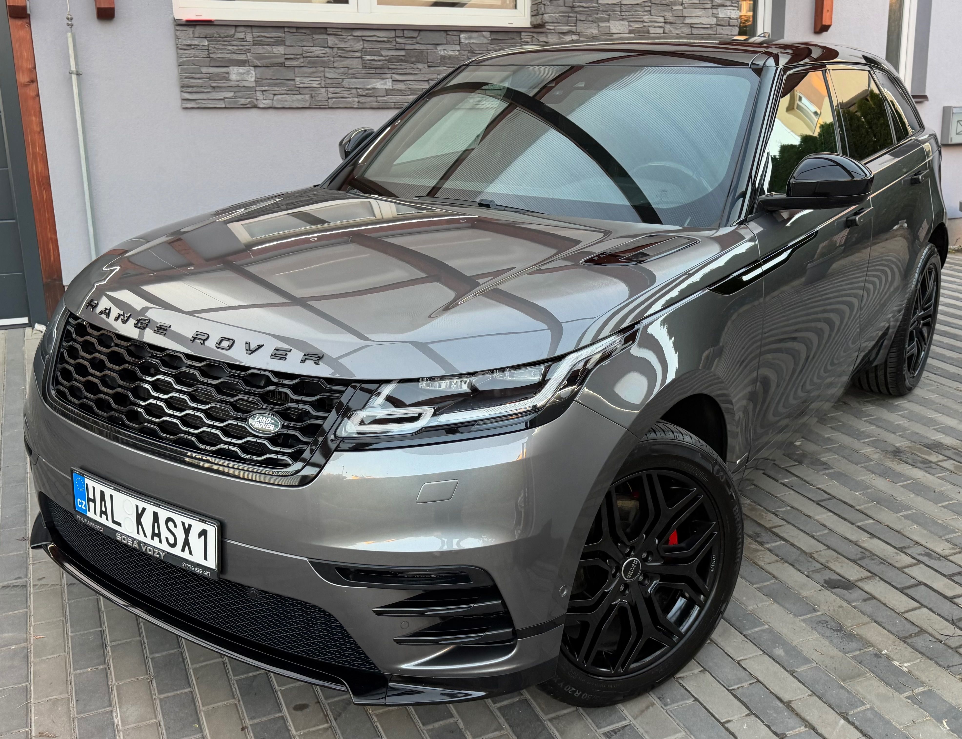 Land Rover Range Rover Velar - fotka 2