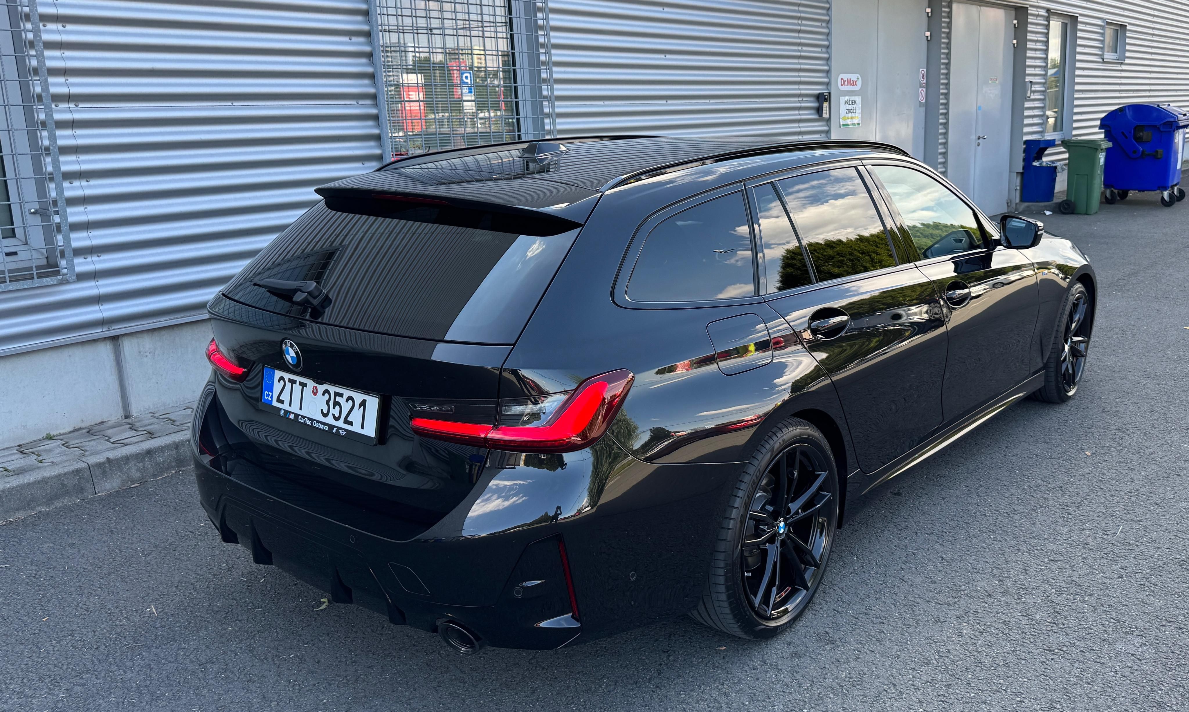 BMW Řada 3, BMW 320d xDrive M paket 140kW - fotka 5