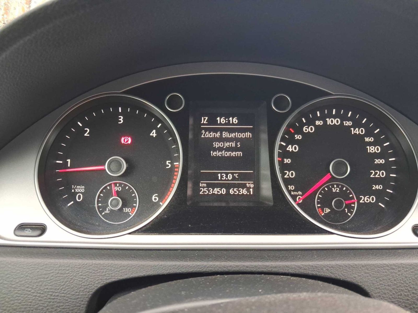 Volkswagen Passat, 2.0 TDI, Serv.kniha, Navi - fotka 3