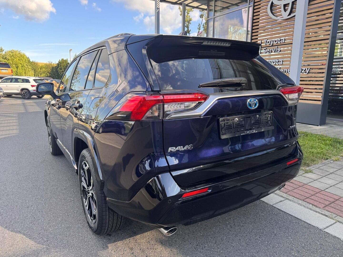 Toyota Rav4 - fotka 6
