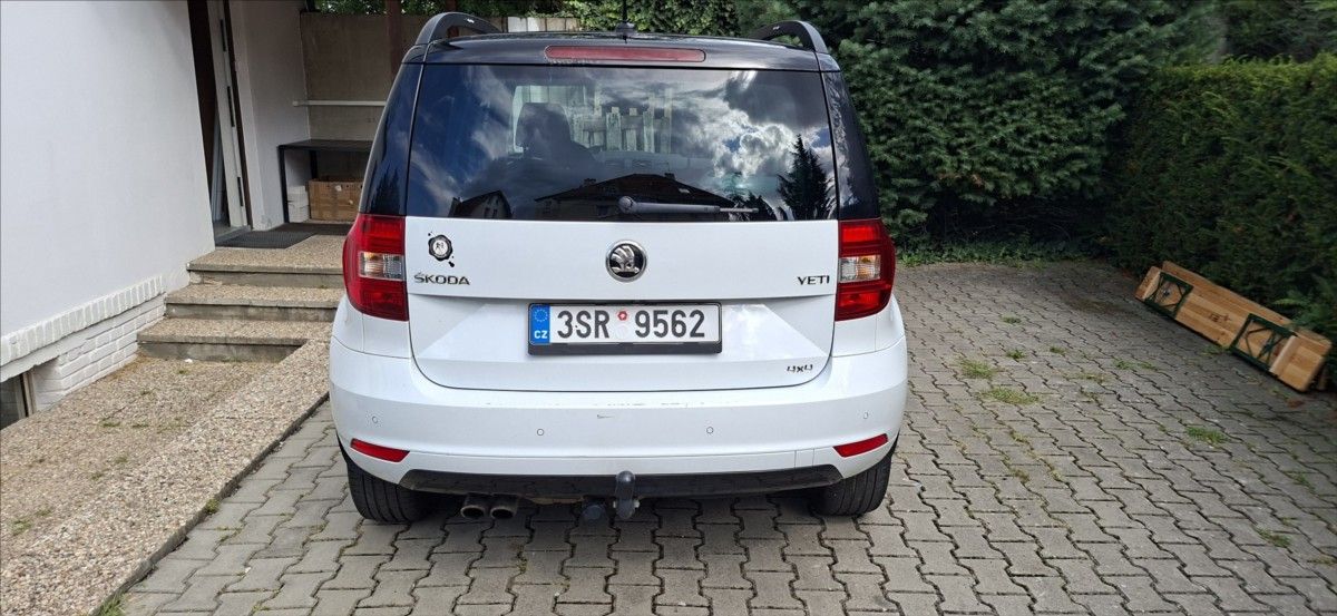 Škoda Yeti, 2,0 TDi 110kW 4x4 Monte Carlo - fotka 3