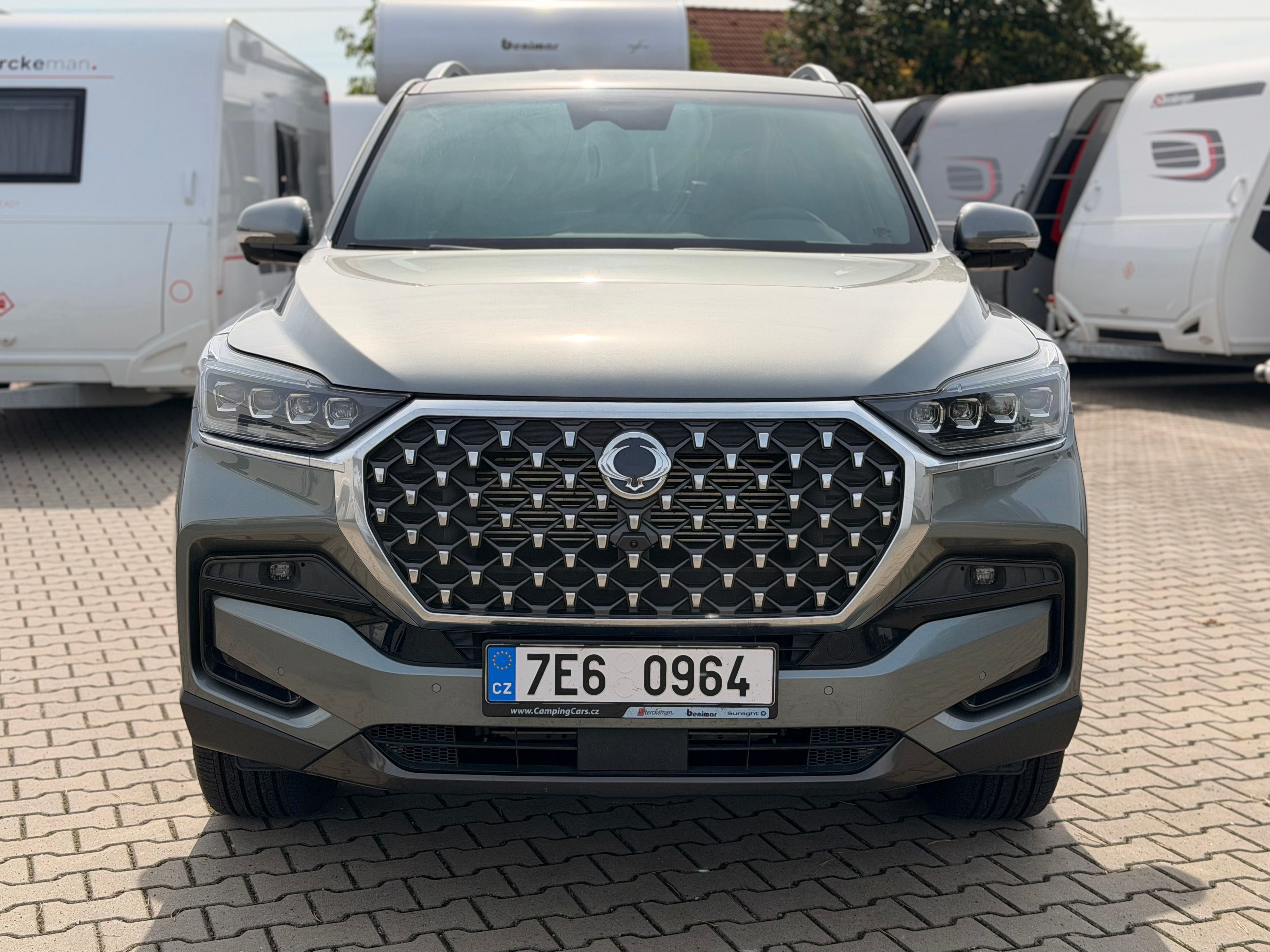 SsangYong Rexton - fotka 2