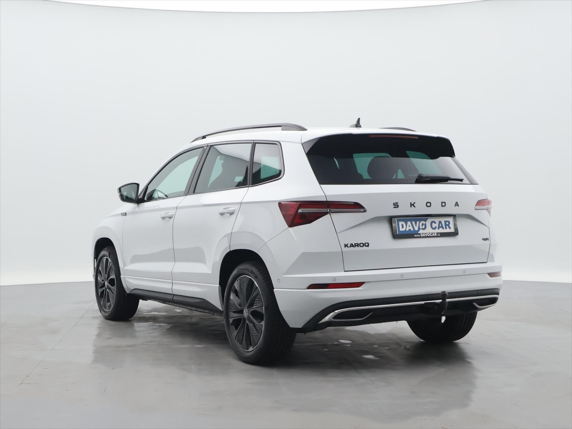 Škoda Karoq, 2,0 TDI Sportline 4x4 DSG 1.ma - fotka 5