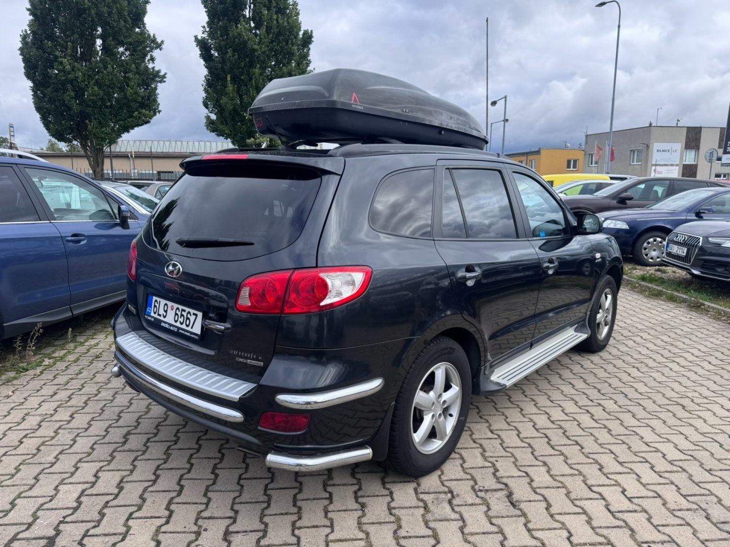 Hyundai Santa Fe, 4X4 2,2CRDI 114KW 7 MÍST AUTOM - fotka 5