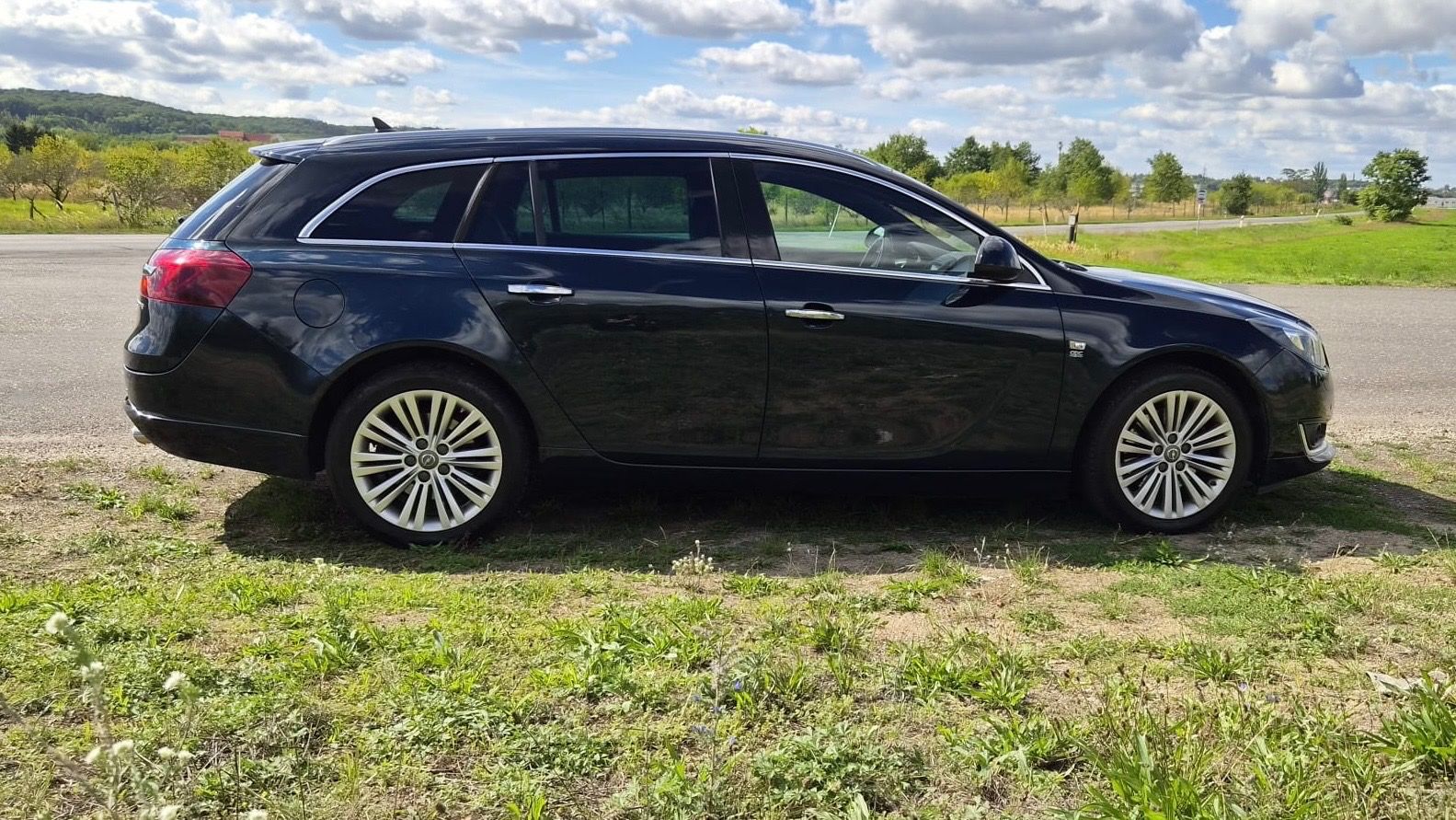 Opel Insignia, Insignia Sports Tourer OPC - fotka 2