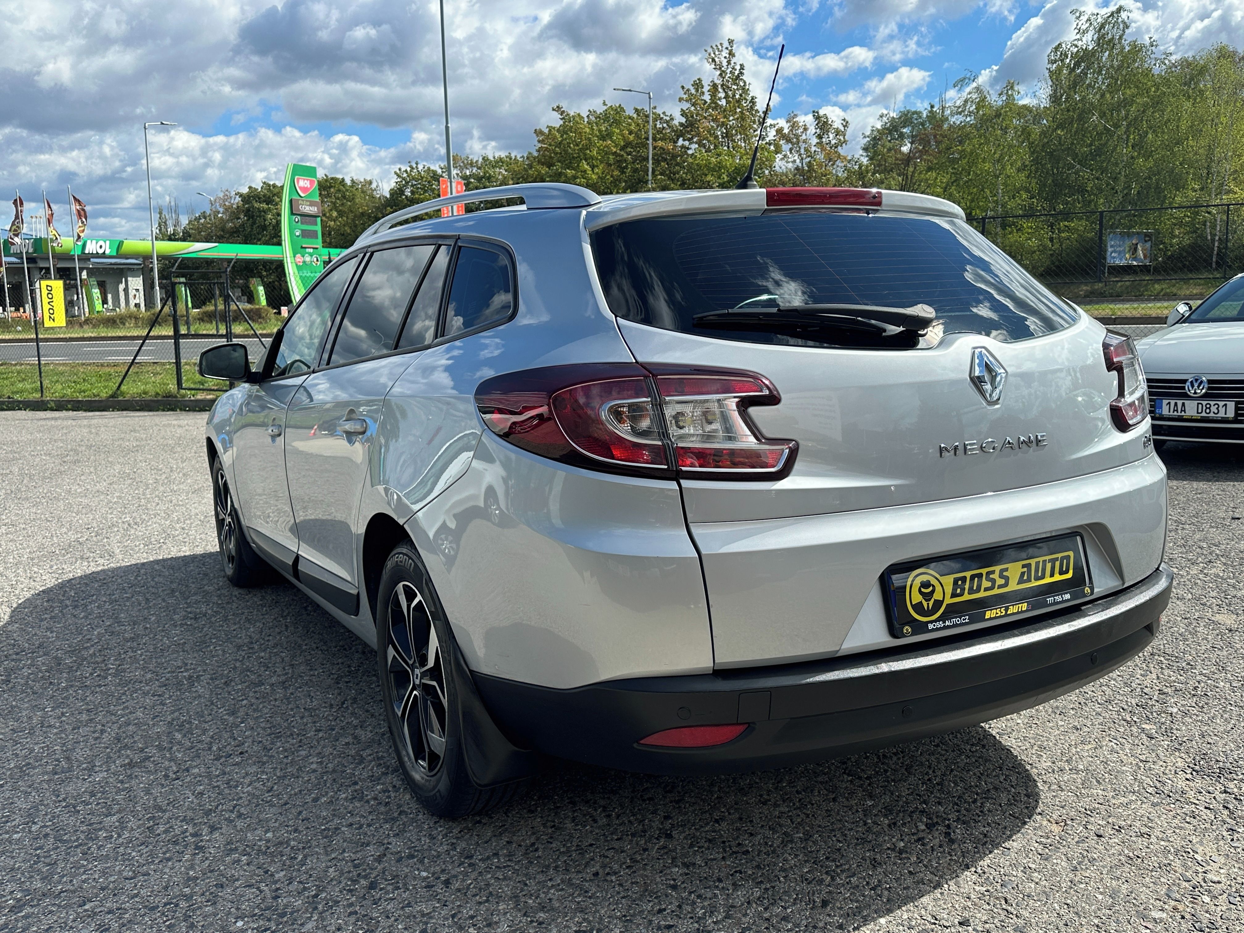 Renault Mégane, Renault Megane 2010 - fotka 5