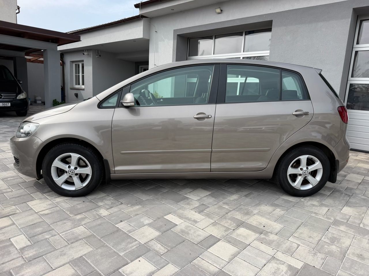 Volkswagen Golf Plus, 1.4 TSi 90kW Style - fotka 6
