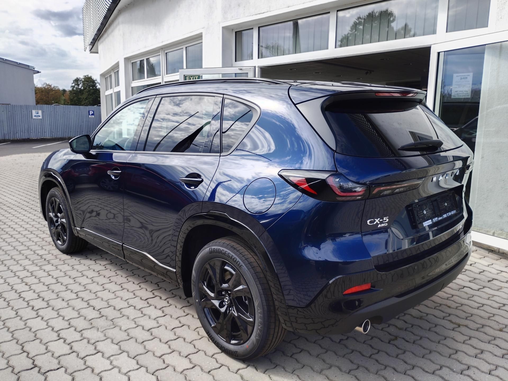 Mazda CX-5, 2,5 141 PS,AT,4x4,Homura,AKCE - fotka 4