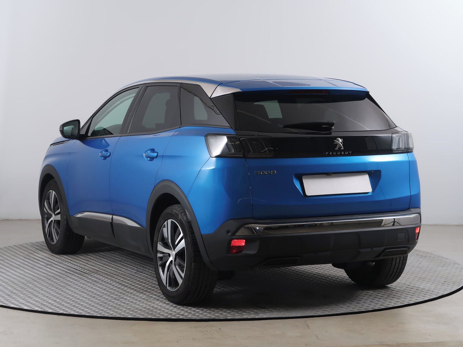 Peugeot 3008, 1.5 BlueHDi, Automat - fotka 4