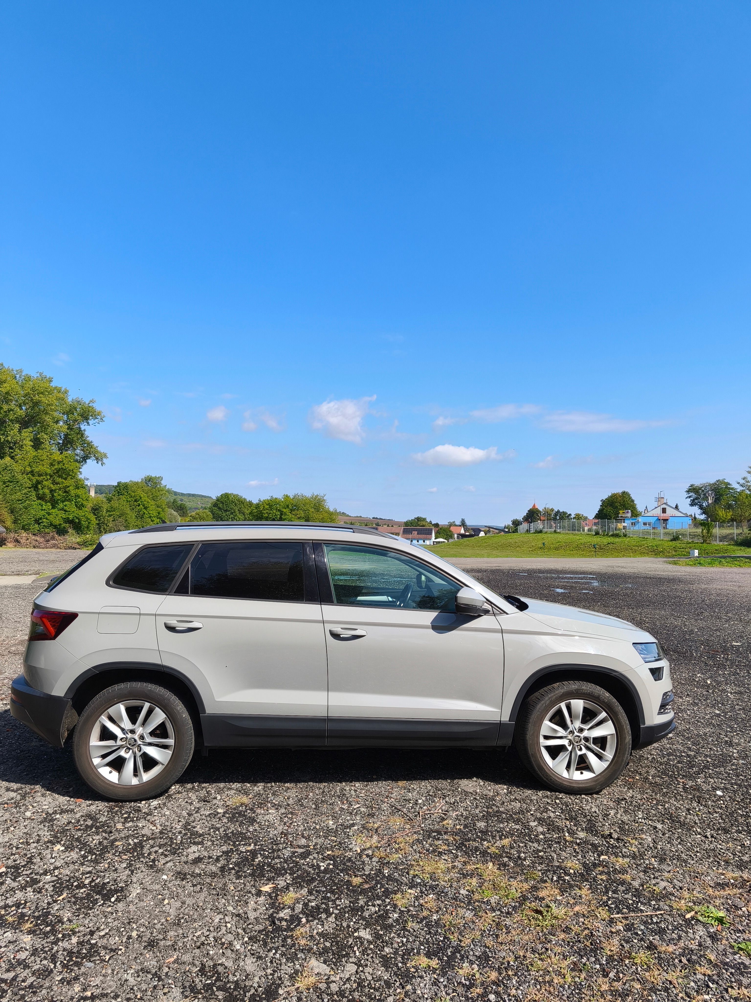 Škoda Karoq, 2.0 TDI 4x4 DSG - fotka 2
