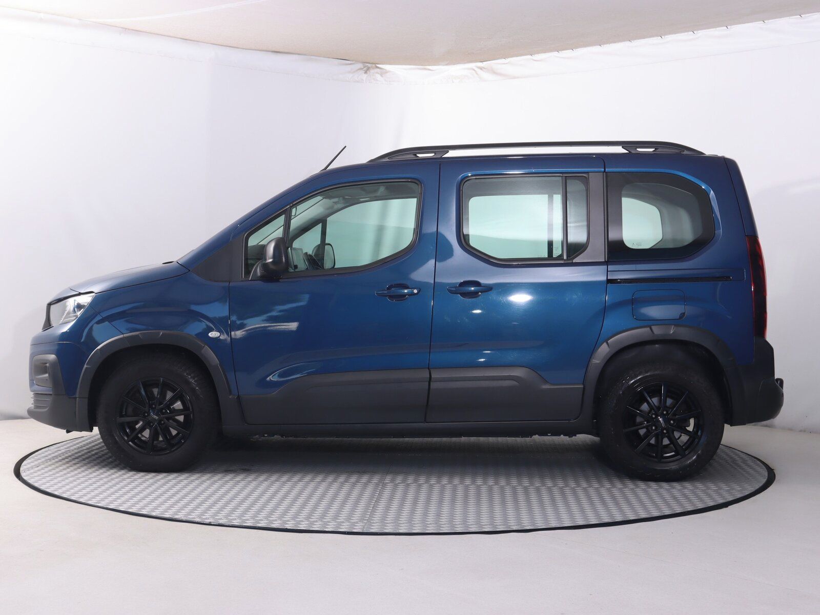 Peugeot Rifter, 1.5 BlueHDi, Allure, 5Míst, ČR - fotka 3
