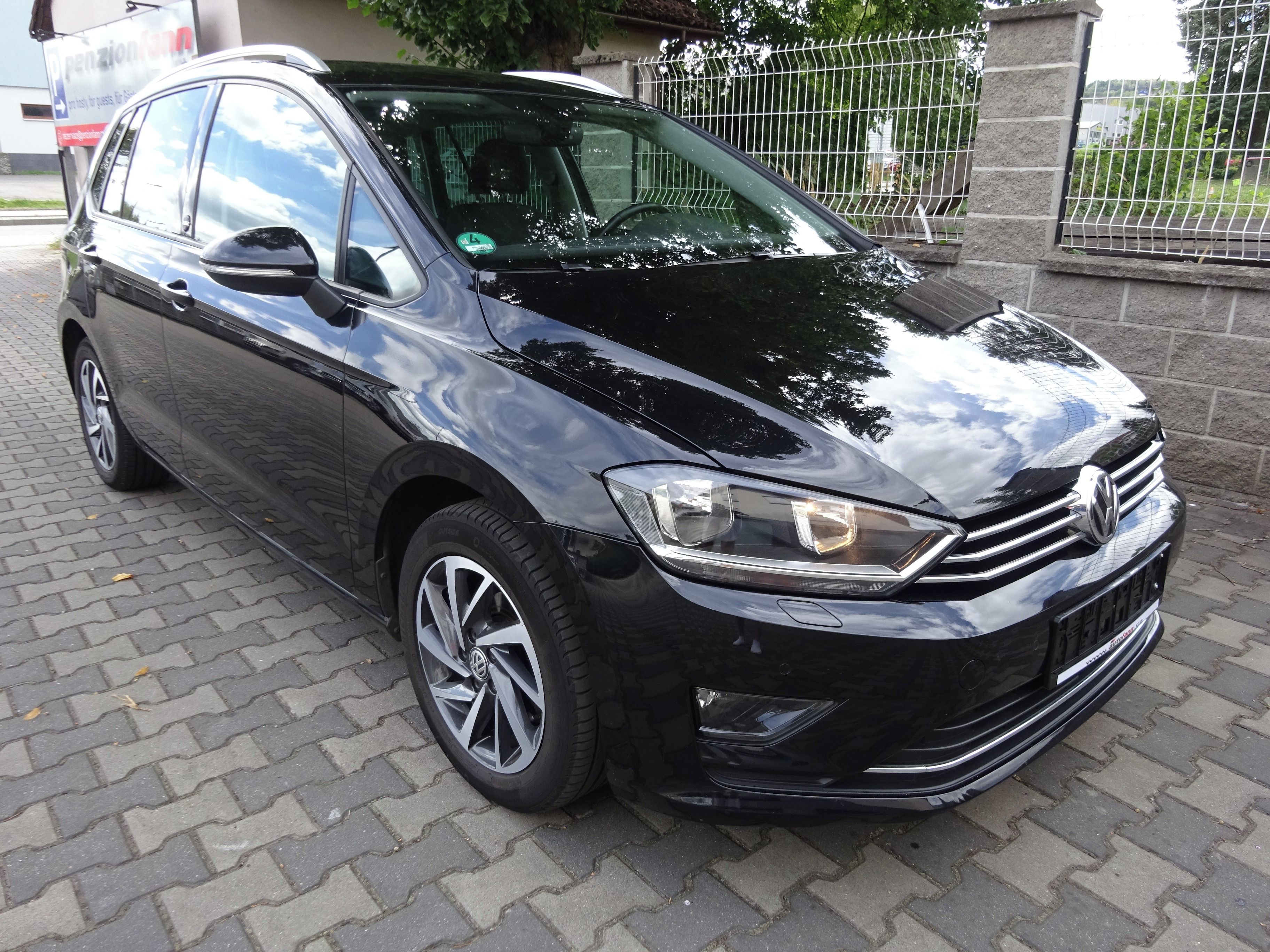 Volkswagen Golf Sportsvan, 1.4TSi 92kW. SOUND. Servis VW. - fotka 3