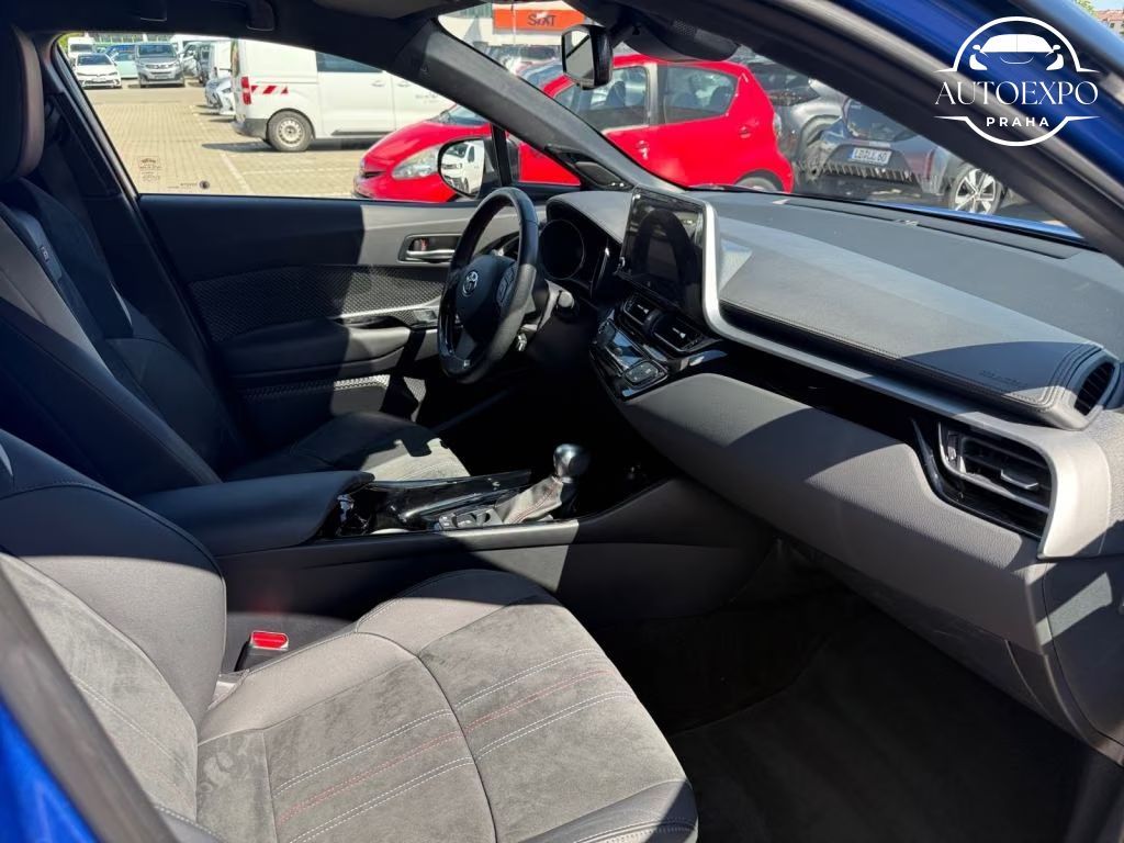 Toyota C-HR, 2.0 Hybrid GR Sport - fotka 6