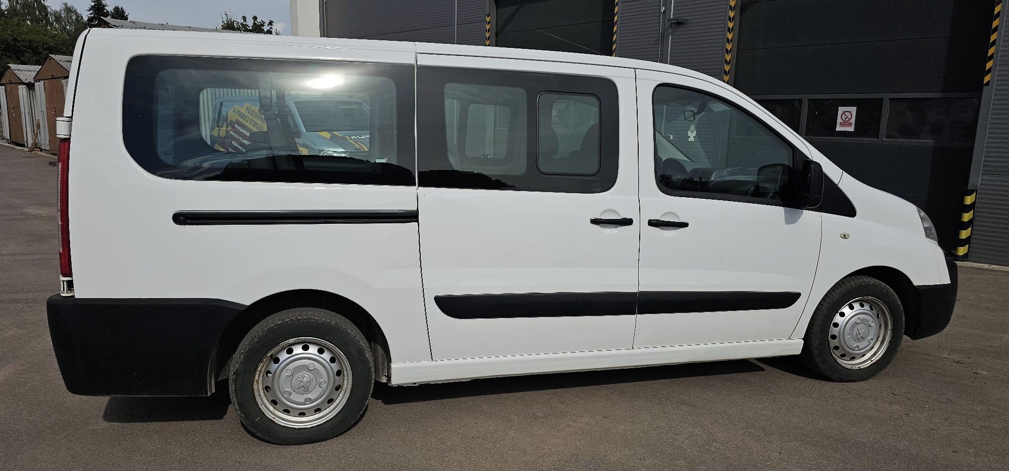 Peugeot Expert, Peugeot Expert 2.0 HDI 72 kW – - fotka 5