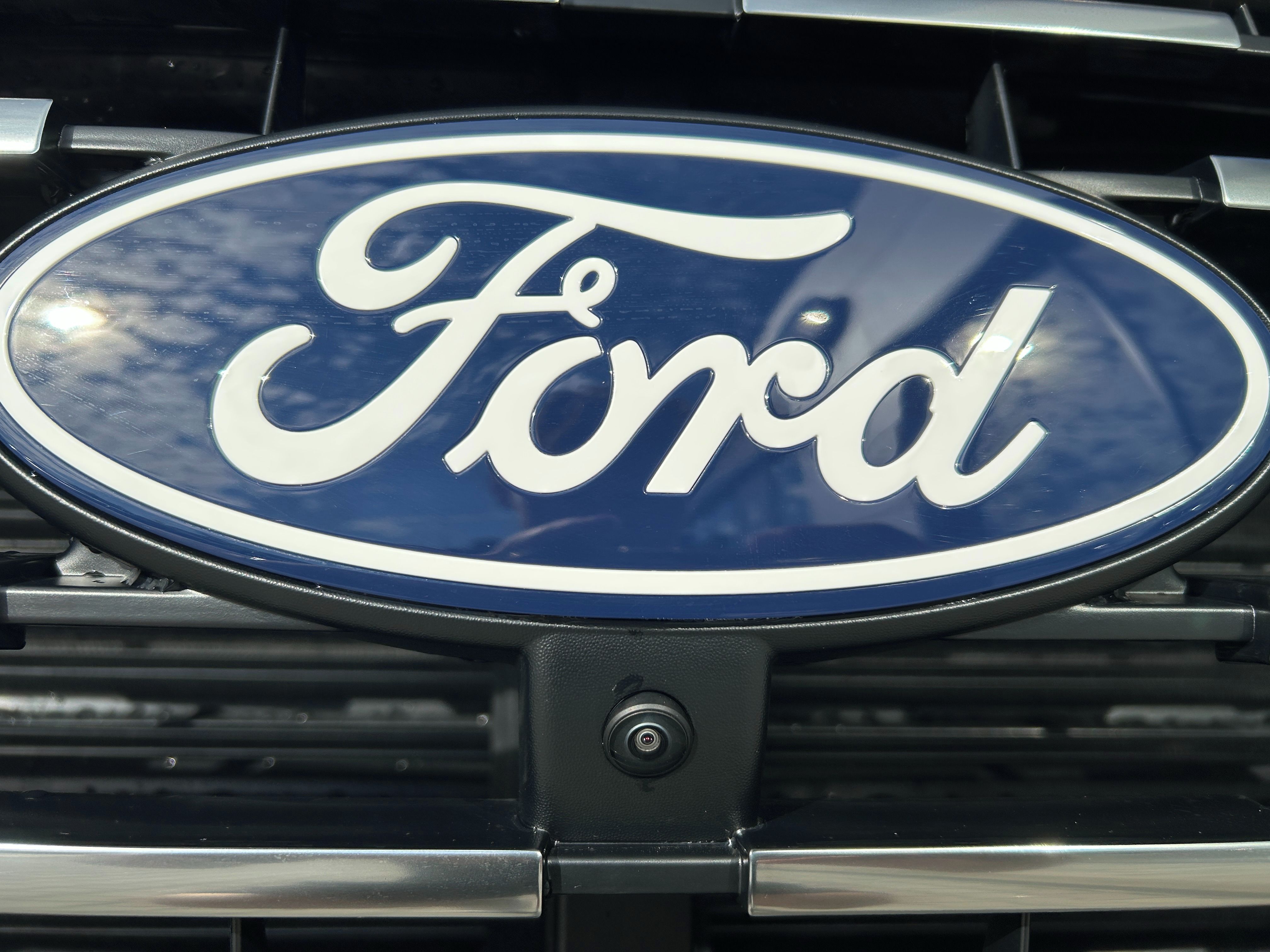 Ford Tourneo Custom, Titanium X L2 2.5 PHEV 171kW - fotka 3