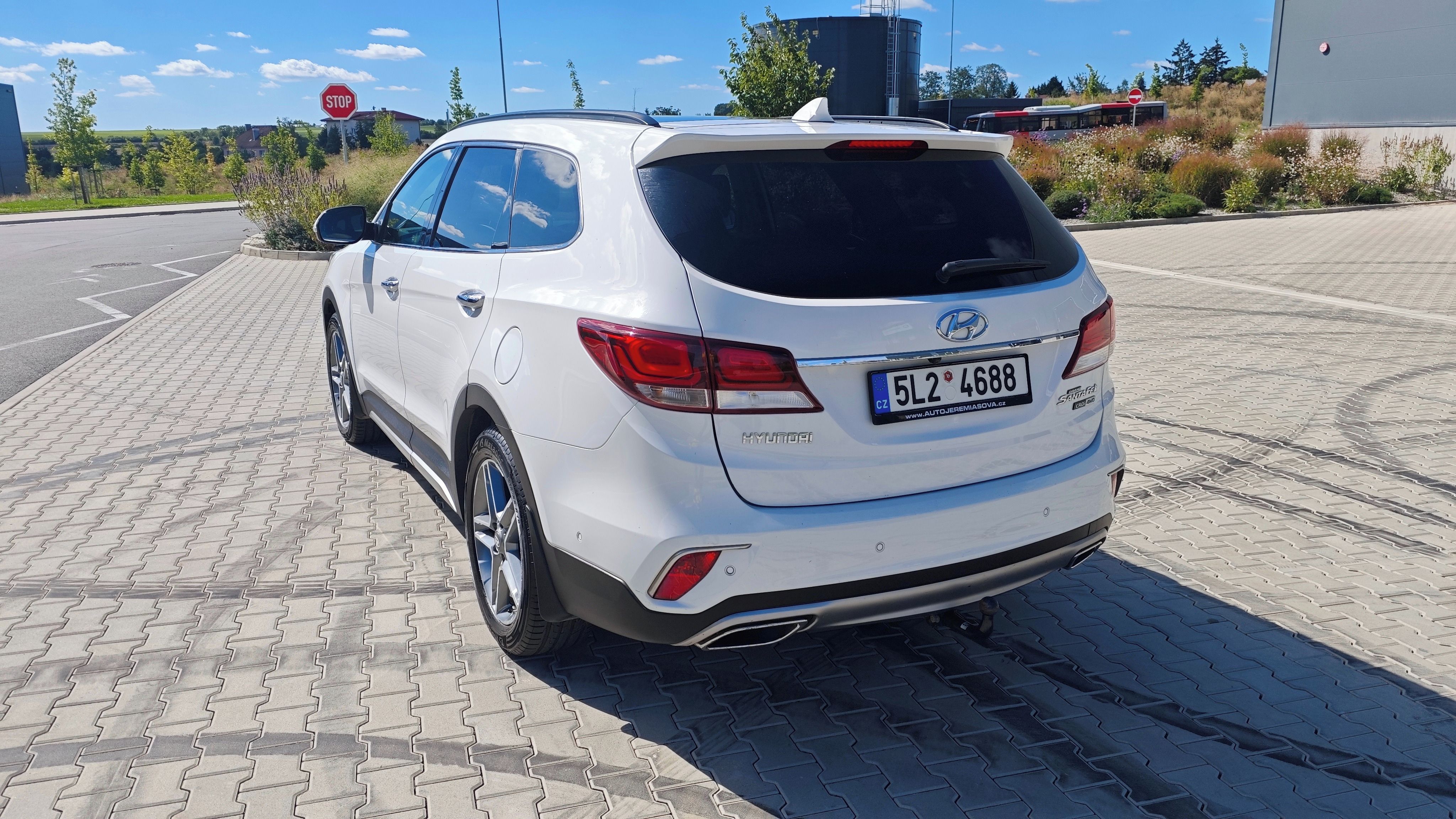 Hyundai Grand Santa Fe, 2.2crdi 7mist kůže - fotka 4