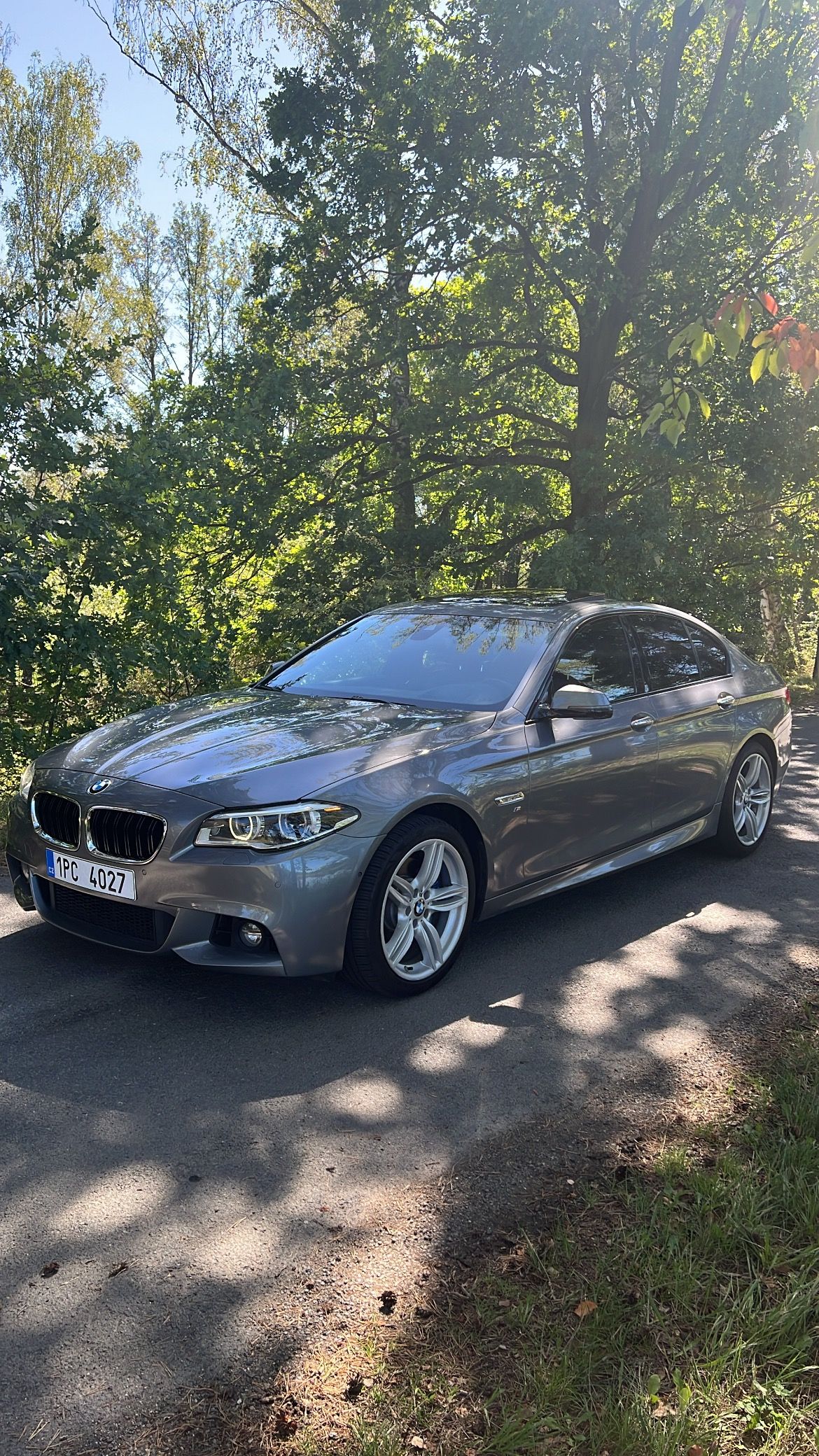 BMW Řada 5, 535i