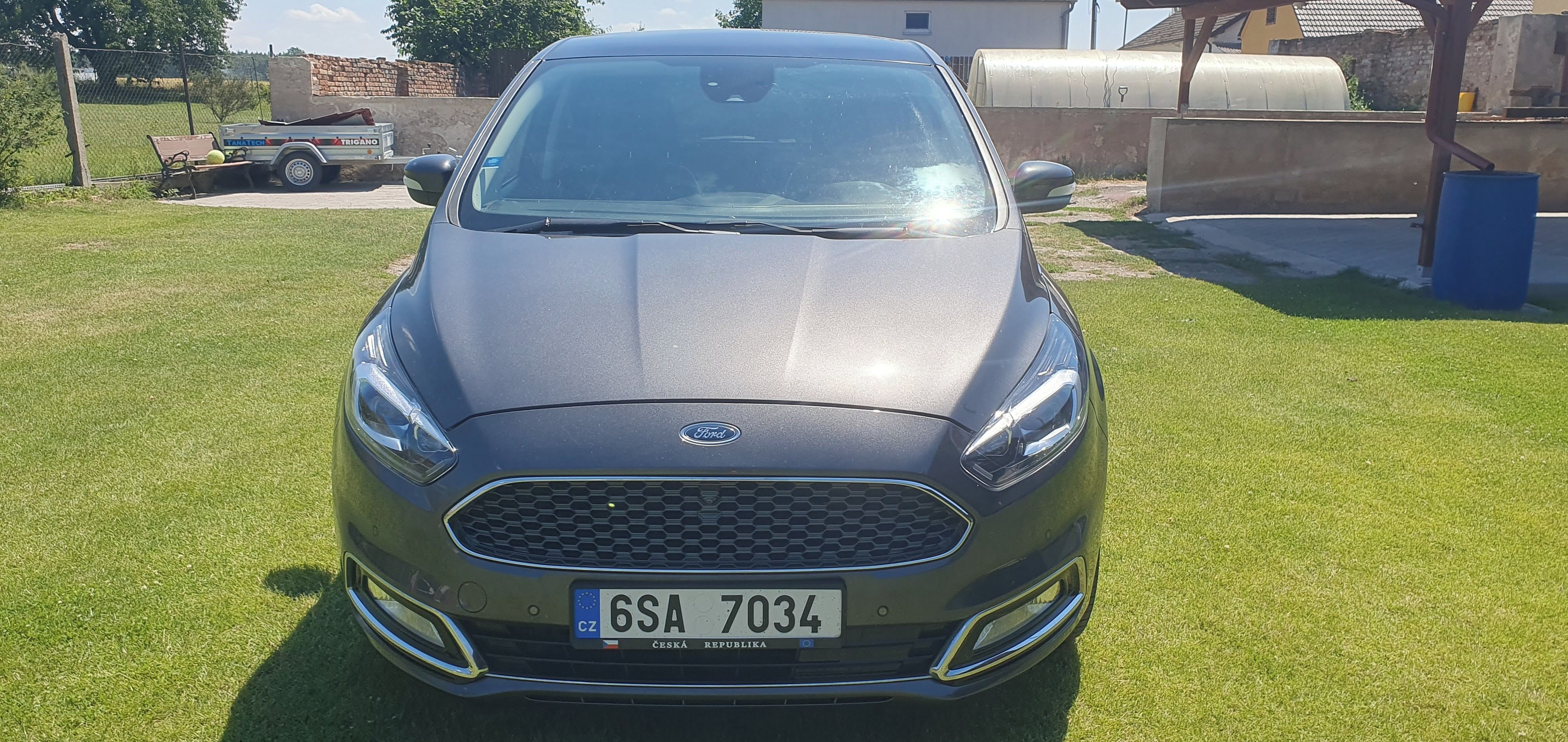 Ford S-MAX, Vignale.