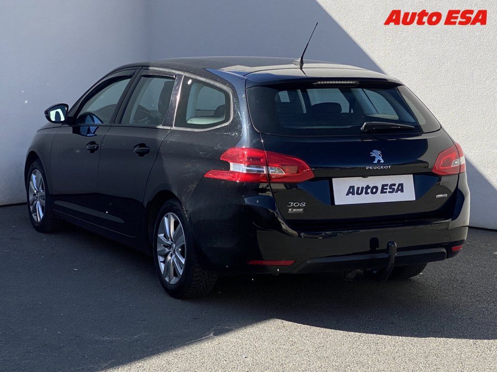 Peugeot 308, 1.5 HDI - fotka 6