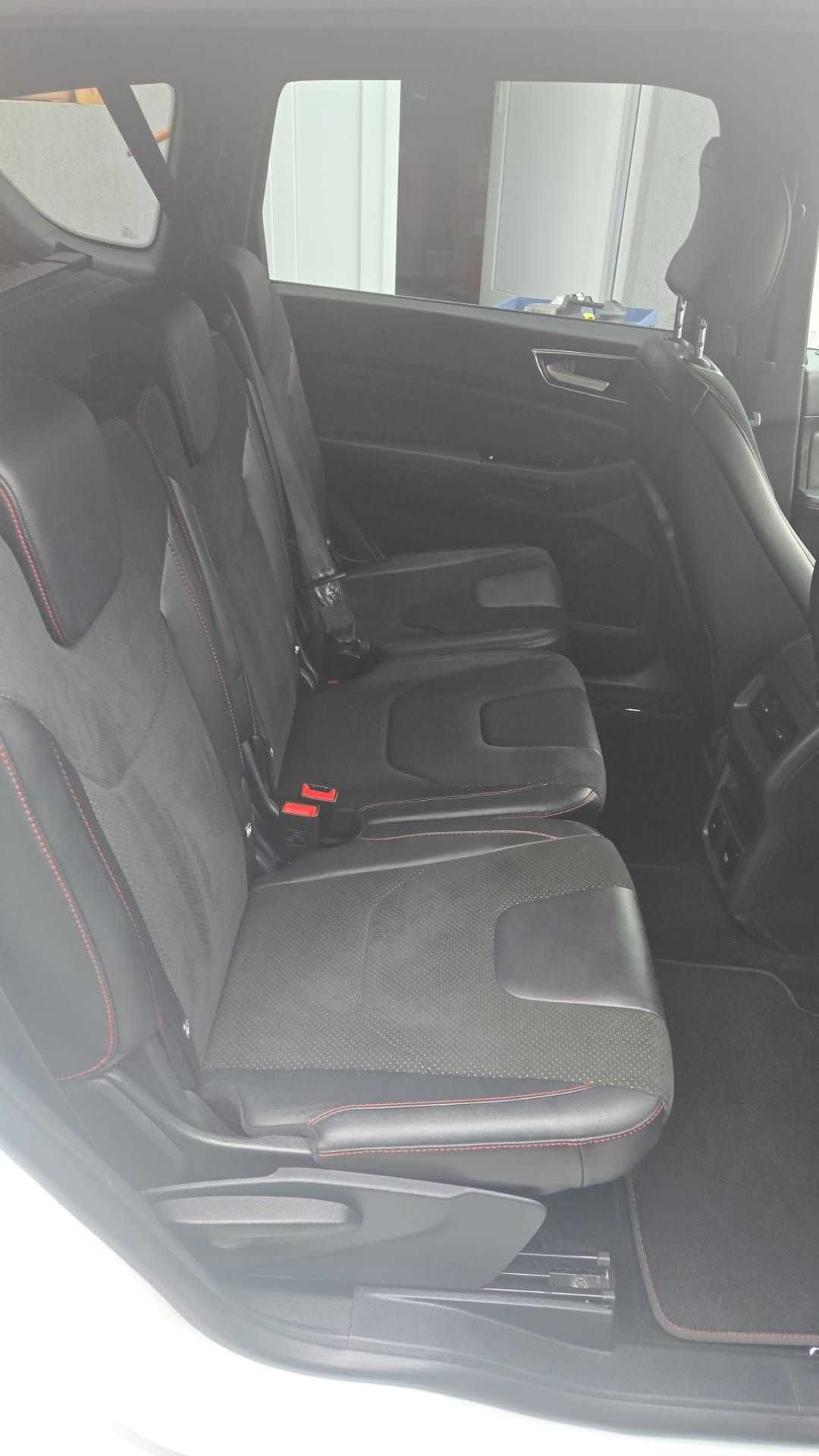 Ford S-MAX, FORD S-MAX 2.5 110kw HYBRID - fotka 5
