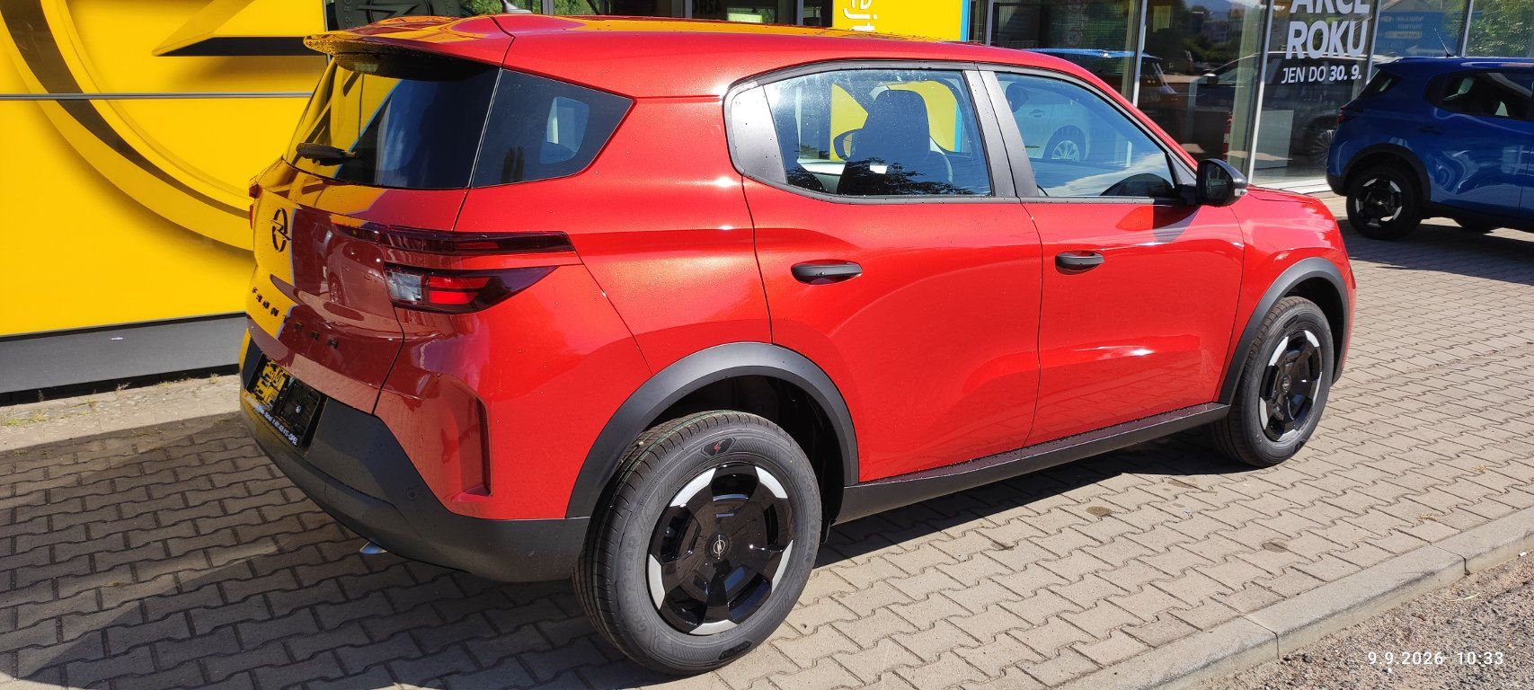Opel Frontera, HYBRID EDITION 1,2 TURBO 81kW - fotka 5