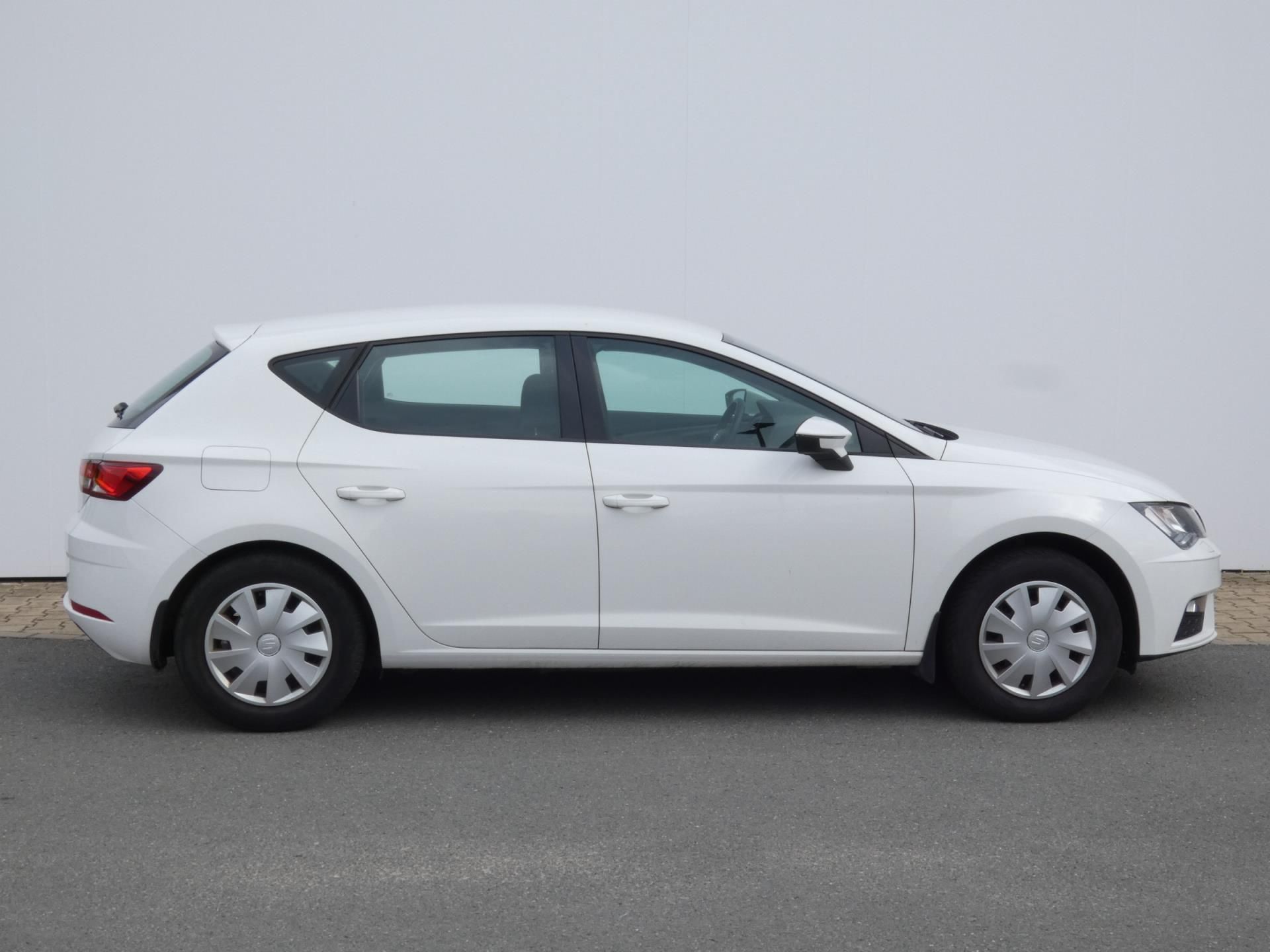Seat Leon, 1,2 TSI 63KW - fotka 3