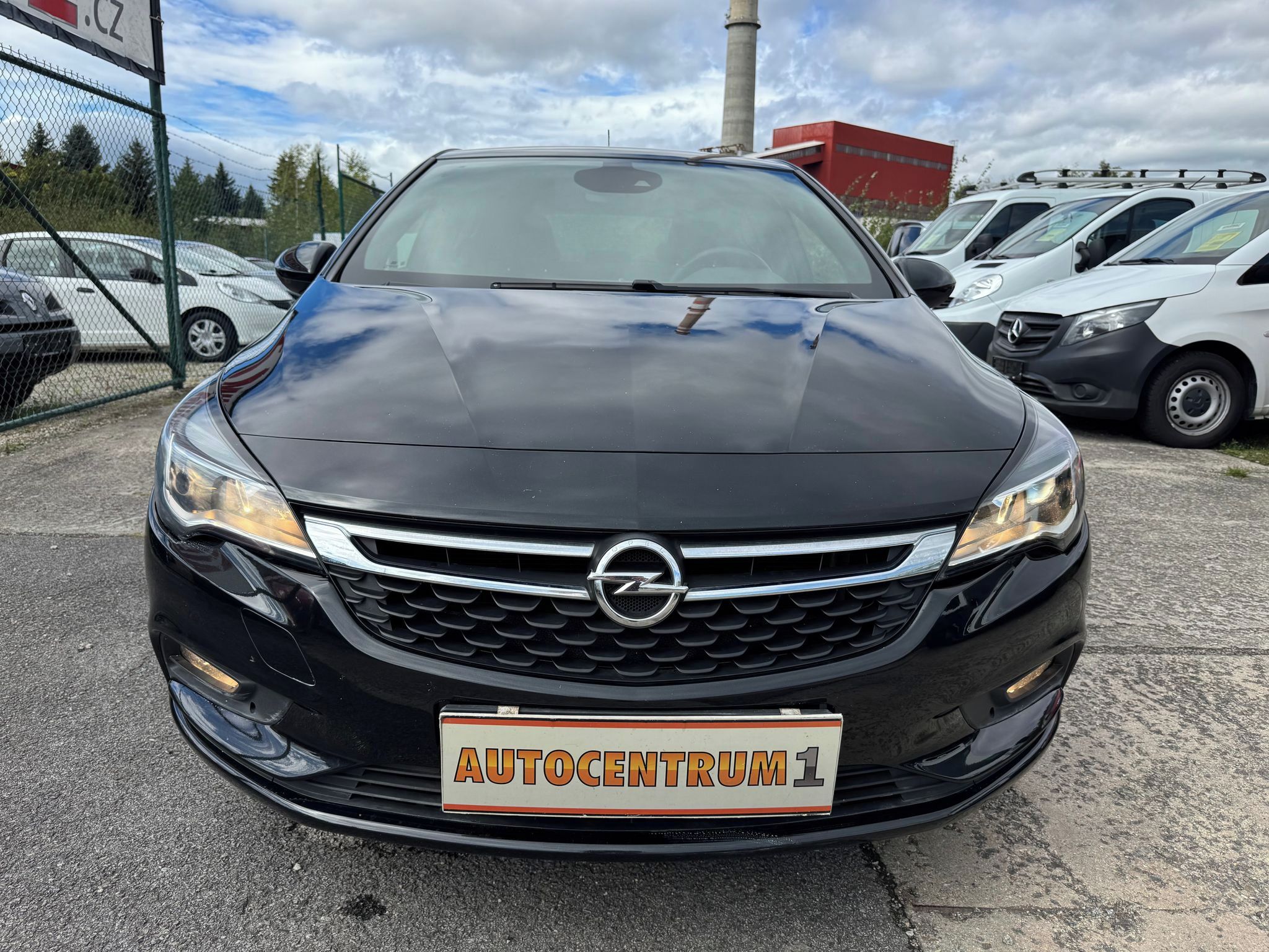 Opel Astra, 1,4i 16V Turbo 110kw - fotka 2