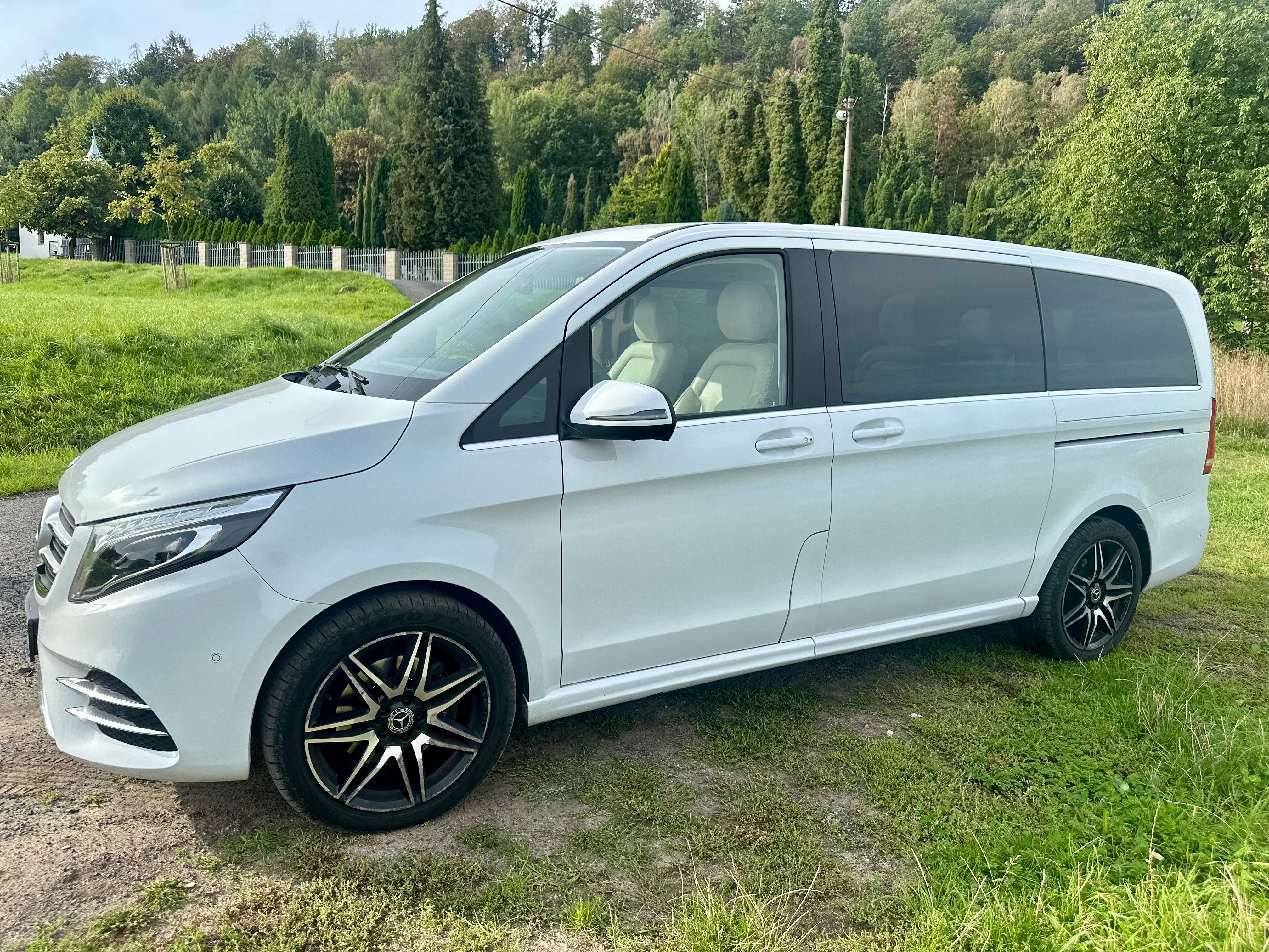 Mercedes-Benz Třídy V, Mercedes-Benz V 250d EXCLUSIVE - fotka 4