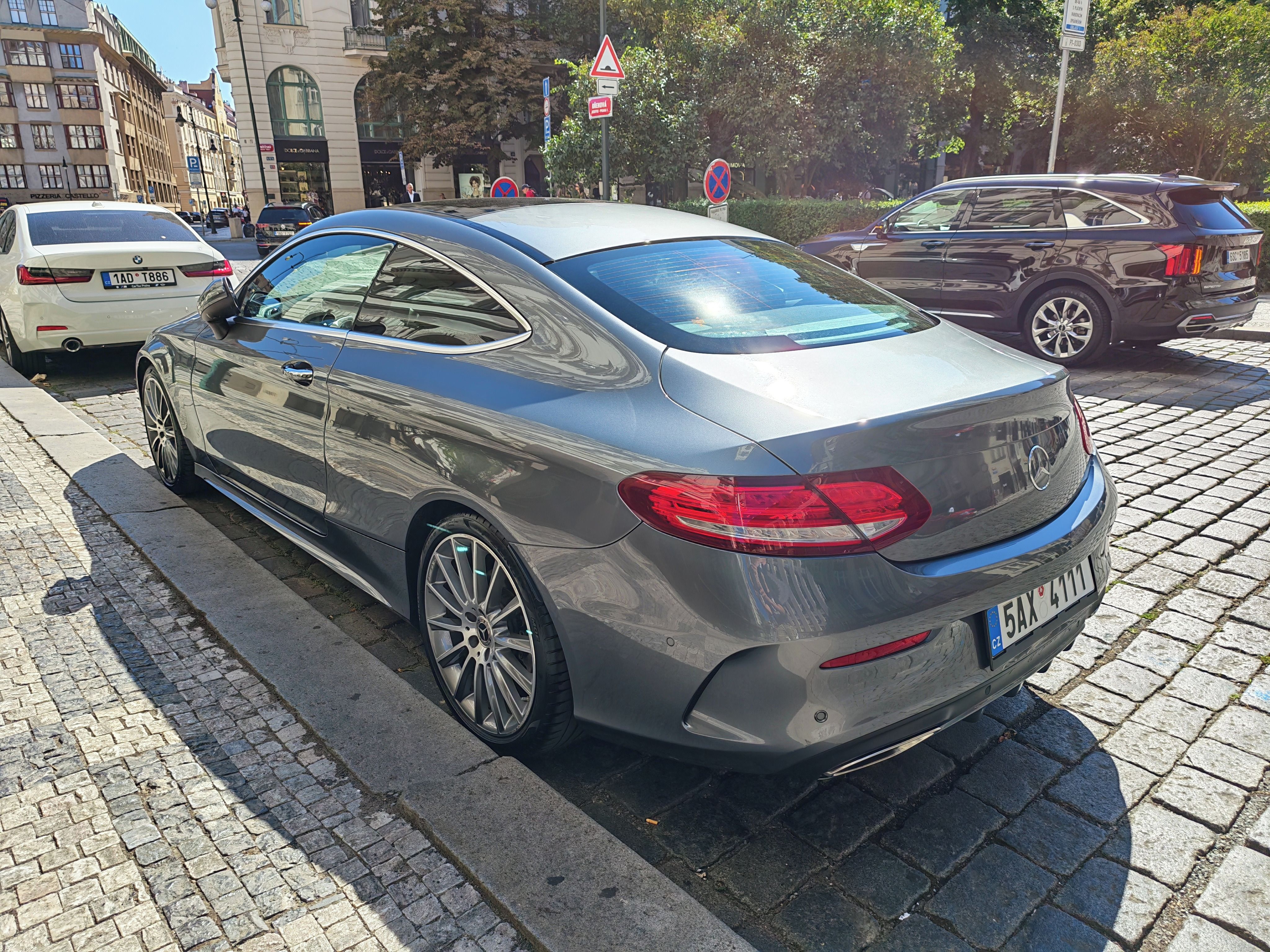 Mercedes-Benz Třídy C, C400 4MATIC Coupé | 3.0 V6 BiT - fotka 4